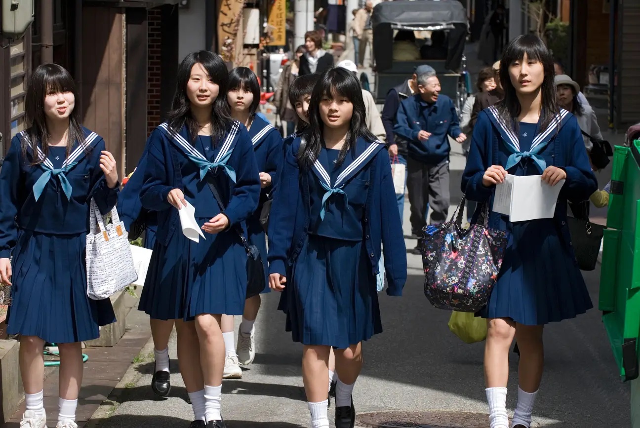 Japanese tanned schoolgirl