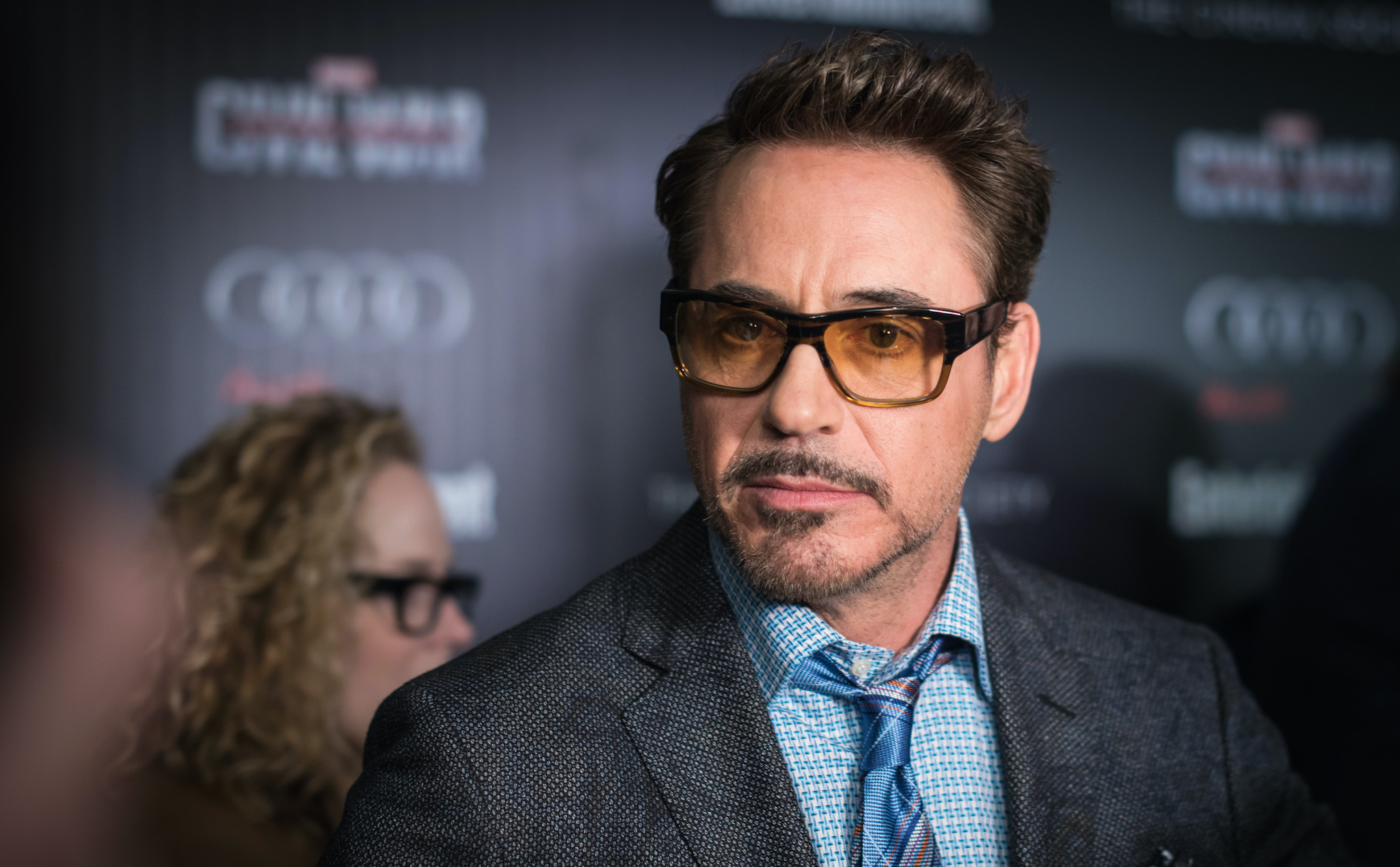 Ng I S T Robert Downey Jr K Chuy N B T Ng V O T V Kh Ng Kh Qu