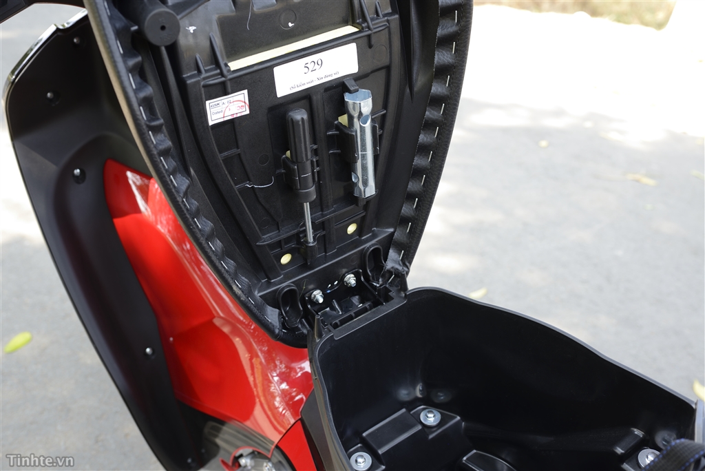 Đánh giá nhanh Yamaha Sirius RC Fi 2014: xe nhẹ, dễ lái và ít hao xăng ...