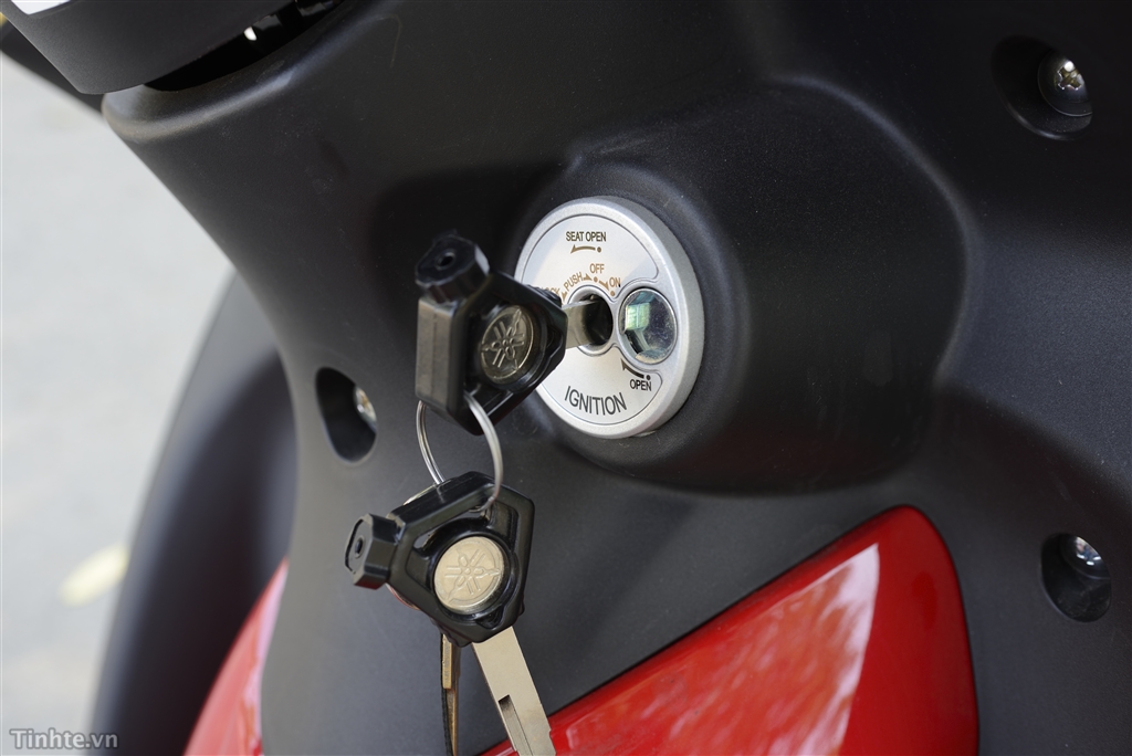 Đánh giá nhanh Yamaha Sirius RC Fi 2014: xe nhẹ, dễ lái và ít hao xăng ...