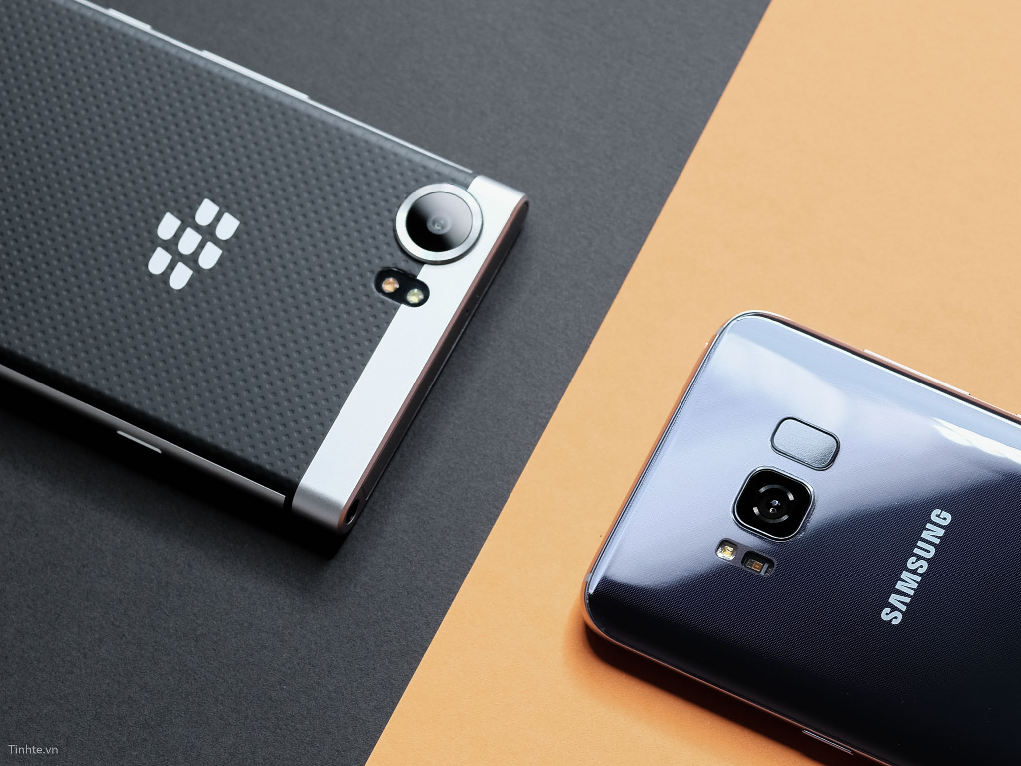 [Bộ ảnh] Galaxy S8 và Blackberry KeyOne chụp bởi Fujifilm GFX 180 triệu