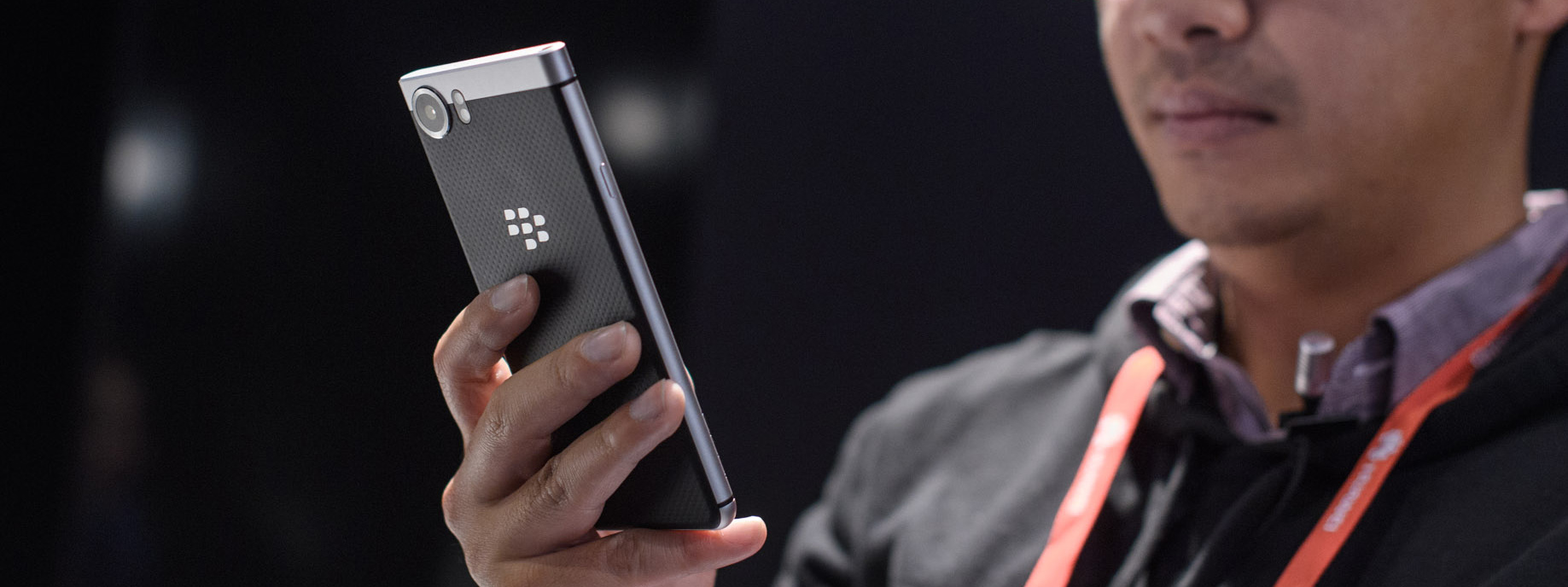 KeyOne là chiếc điện thoại BlackBerry được đặt trước nhiều nhất của nhà mạng Rogers, bạn nghĩ sao?