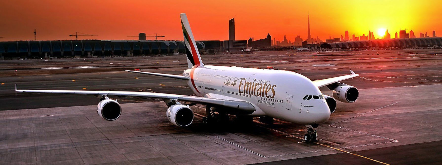 Emirates sẽ phát kính AR cho tiếp viên để biết hành khách thích gì, ghét gì