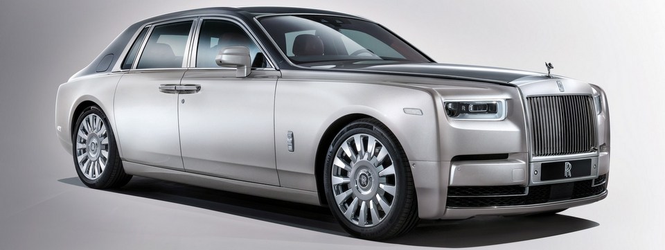 Rolls-Royce ra mắt Phantom thế hệ mới, đèn pha laser, nội thất cách âm tốt hơn 10%, động cơ 563 HP