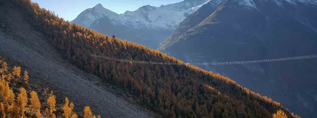 Thụy Sĩ đưa vào hoạt động cầu treo đi bộ dài nhất thế giới