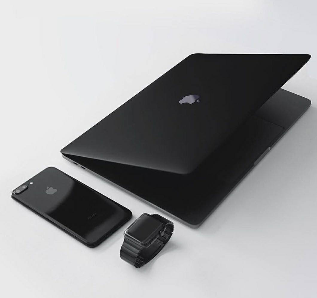 [HCM] Hỏi nơi dán Macbook 15" 2015 màu đen như hình