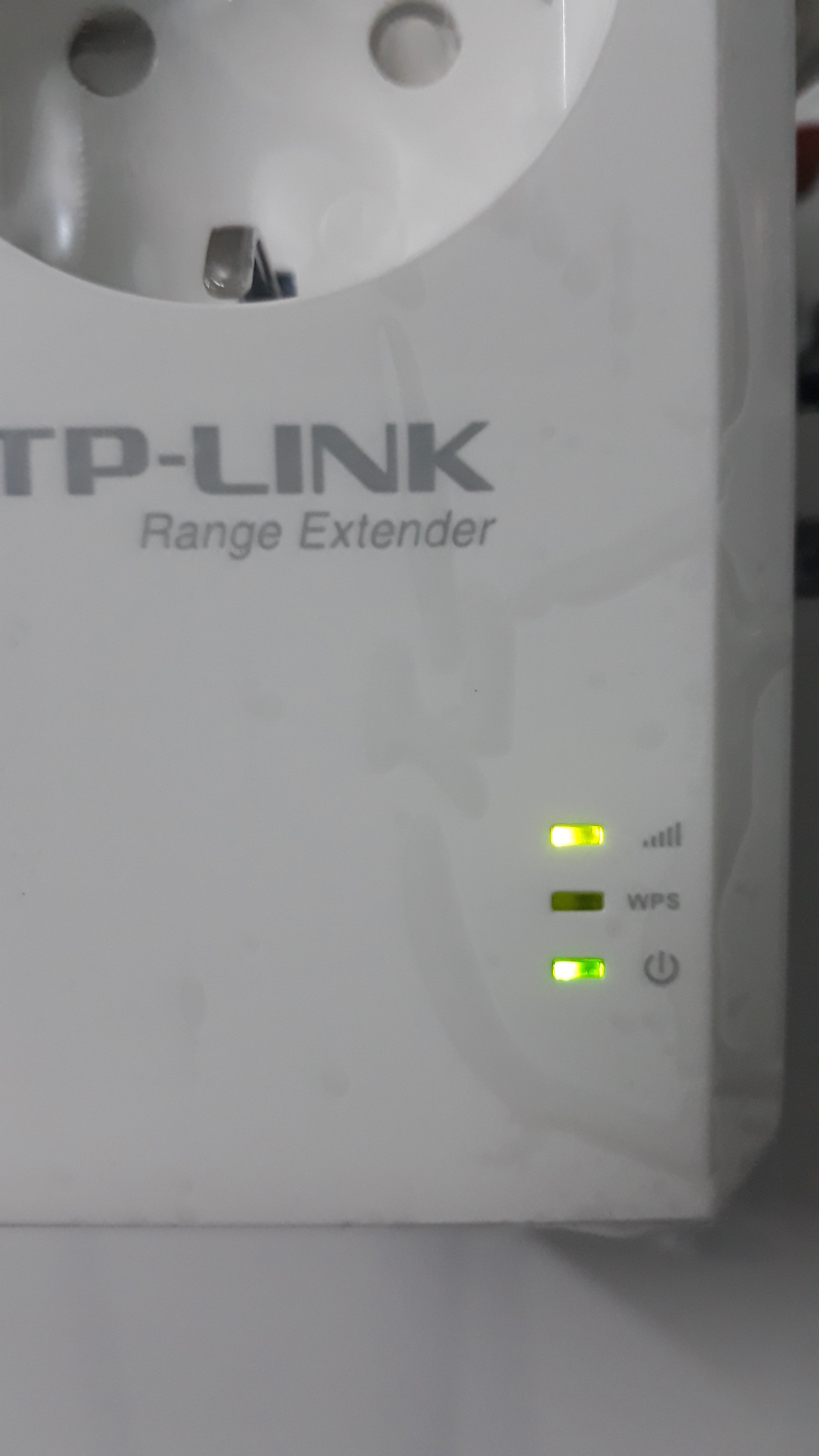 Hỏi về đèn và nút WPS trên bộ kích sóng Wifi TPLink