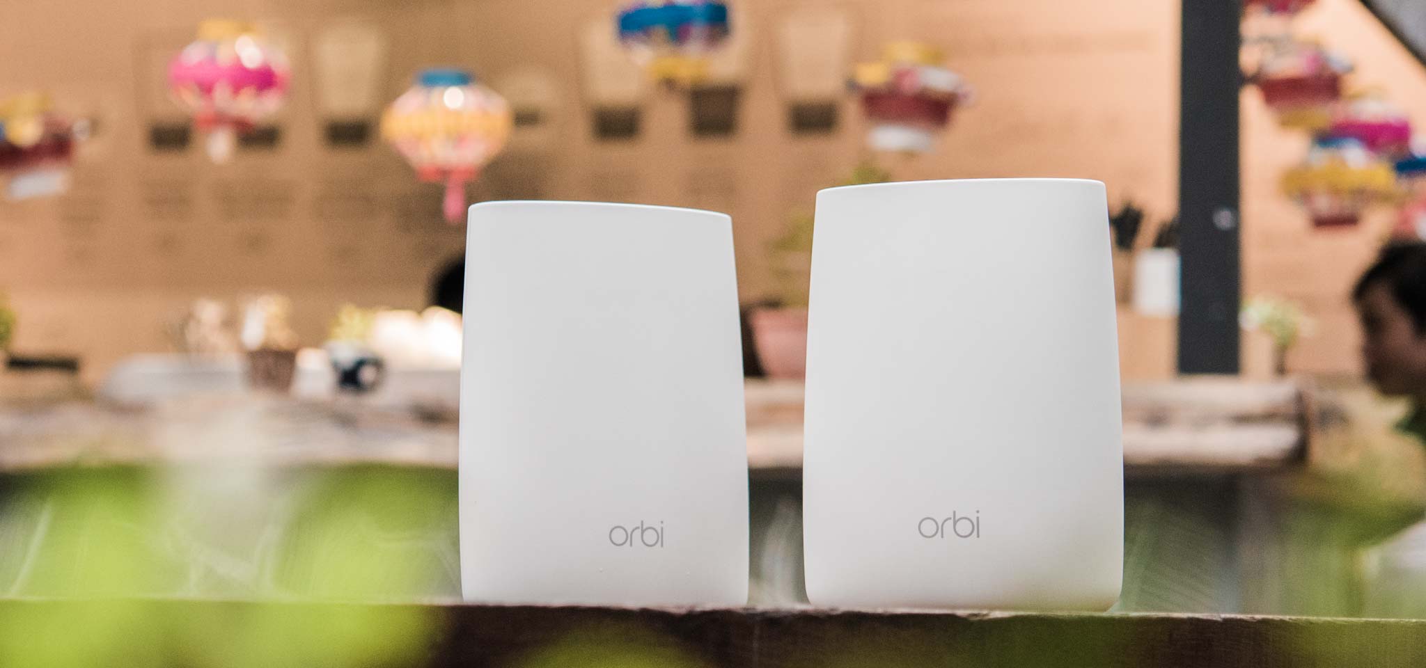 Trên tay Netgear Orbi: giải pháp wifi tự động, đơn giản cho nhà rộng và cao