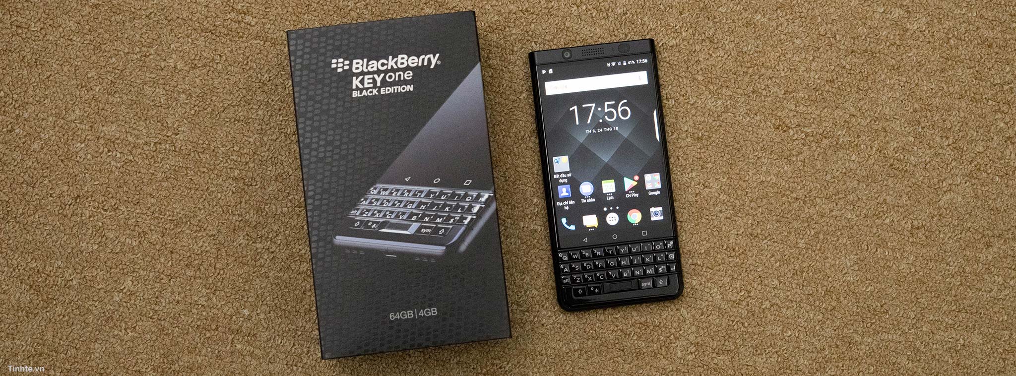 Hình ảnh BlackBerry Key One phiên bản đen chính hãng giá15.9 triệu đồng