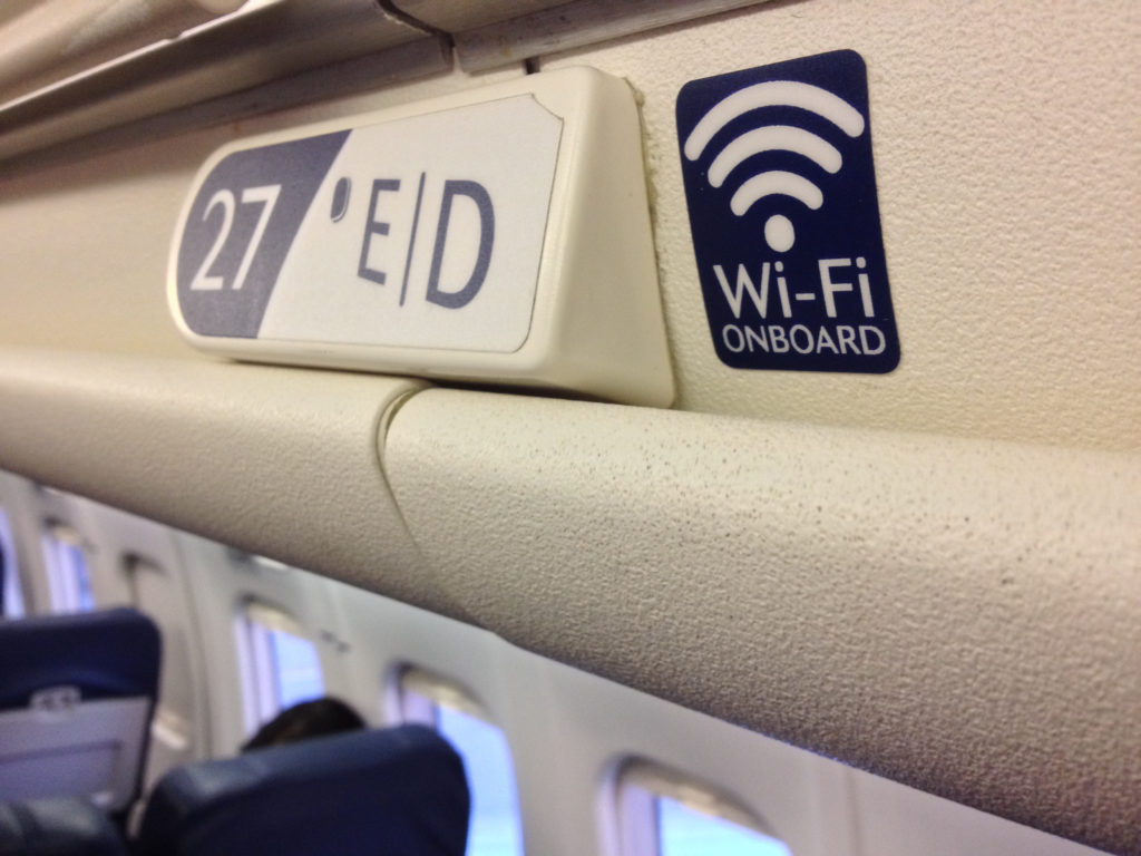 Đang tải Wi-Fi_onboard.jpg…