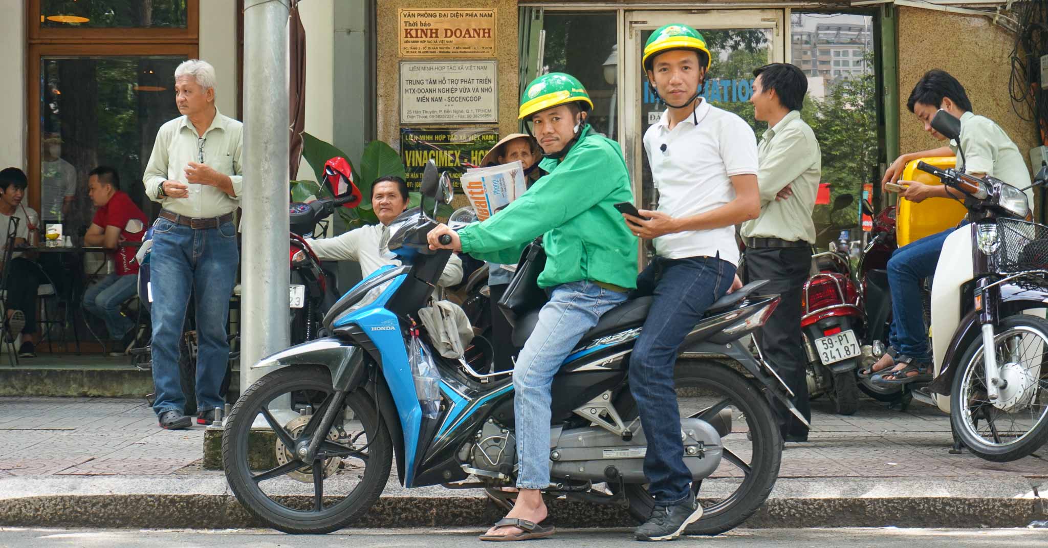 Đi thử Mai Linh Bike: giá cạnh tranh, chưa cho trả thẻ, tài xế thân thiện