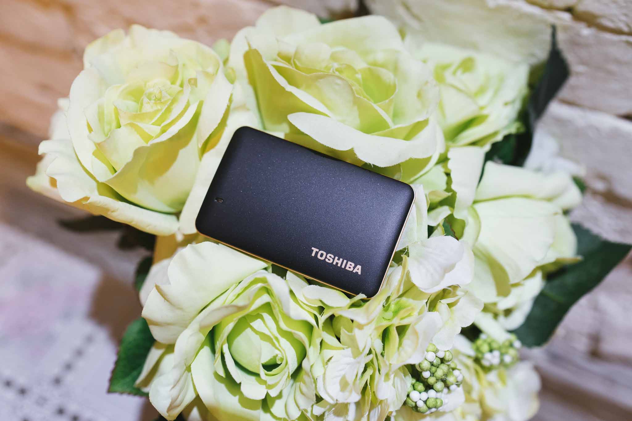 Đánh giá nhanh Toshiba X10: SSD di động tốc độ cao, siêu nhỏ gọn, 500 GB giá 5,4 triệu