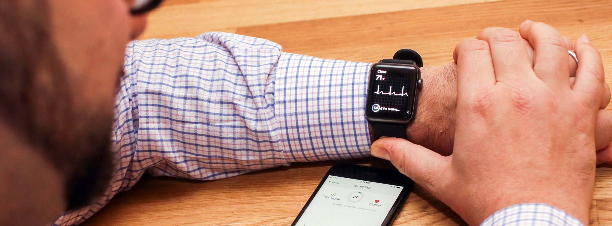 Bloomberg: Apple Watch thế hệ tiếp theo sẽ được trang bị máy đo điện tâm đồ