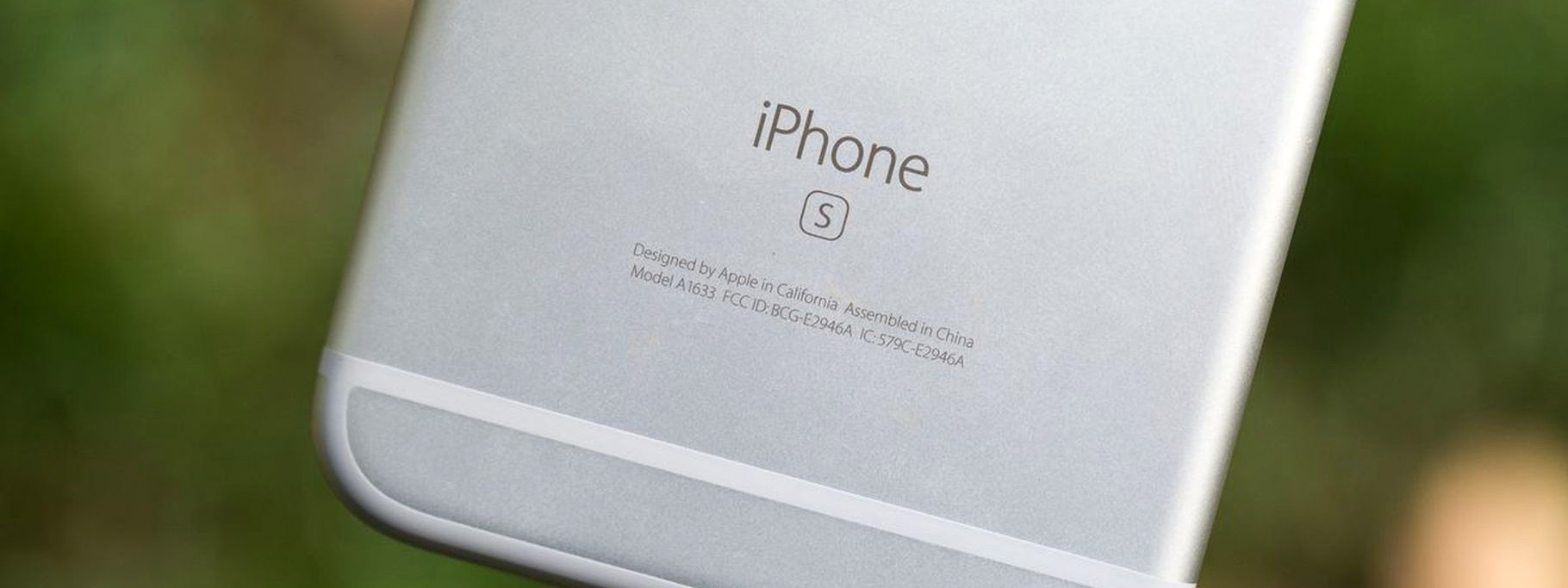 Apple xin lỗi vì iPhone chậm khi pin chai, sẽ giảm giá thay pin còn 29$ trên toàn cầu