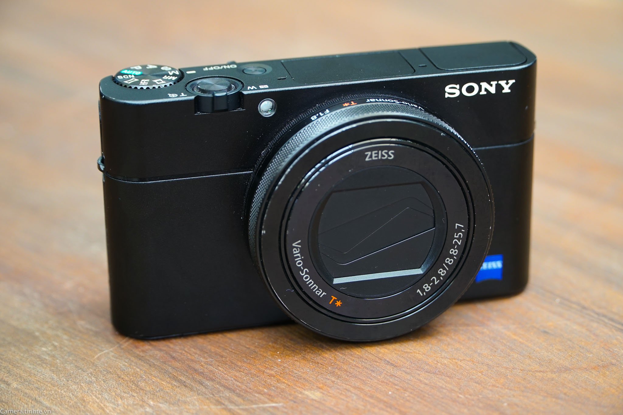 Đang tải SONY RX100 V - Camera.tinhte.vn-16.jpg…