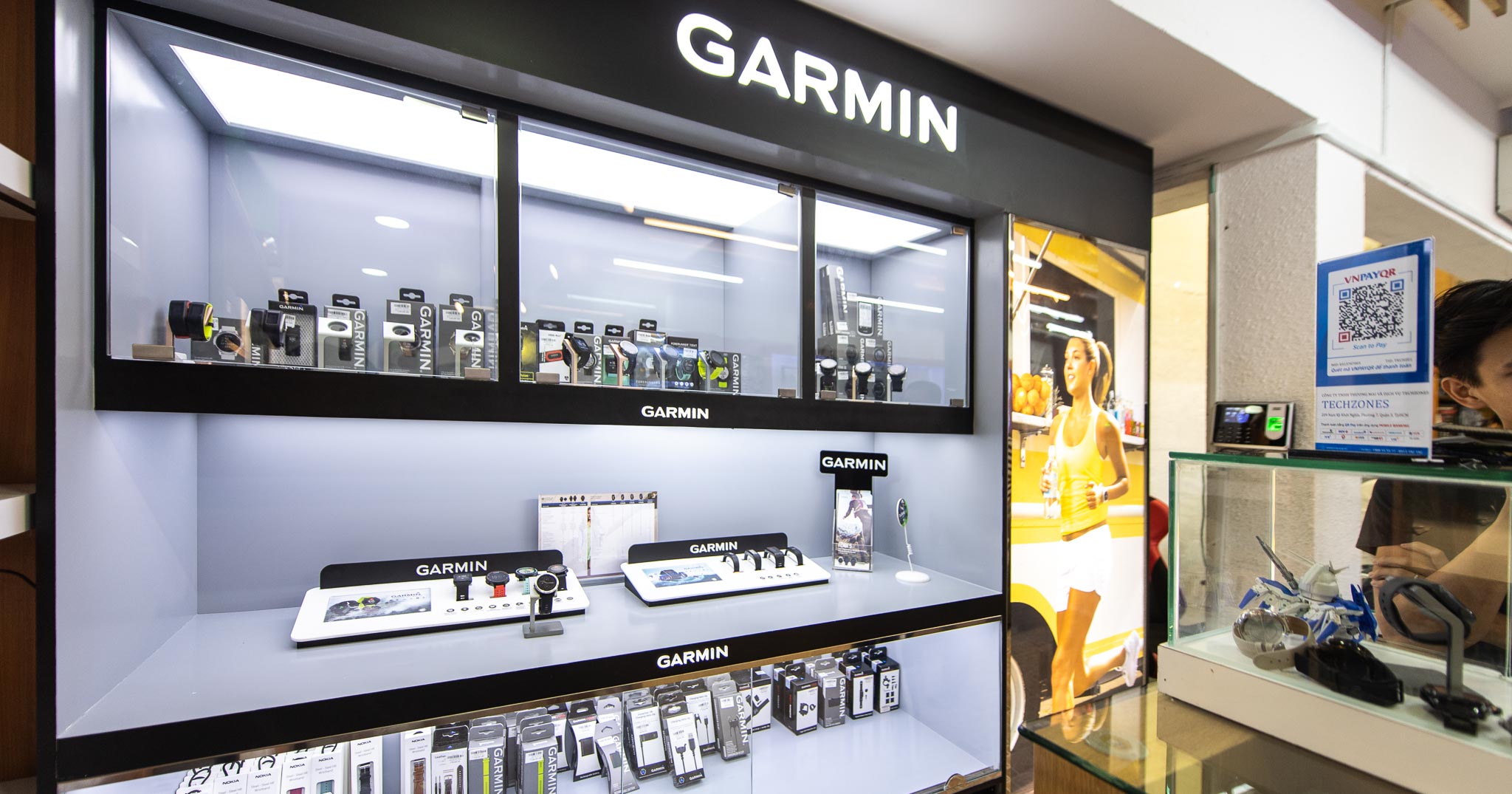 Garmin mở Garmin Corner ở SG, giảm giá một loạt sản phẩm, có thể sẽ có cửa hàng riêng
