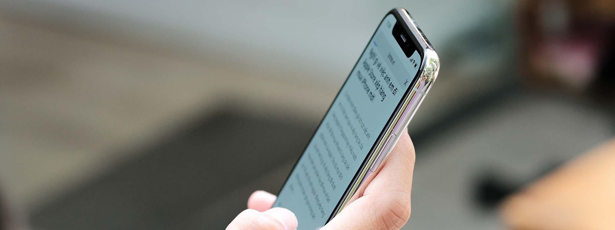 Đối tác sắp bắt đầu sản xuất panel OLED cho iPhone 2018, vẫn đang thương lượng giá