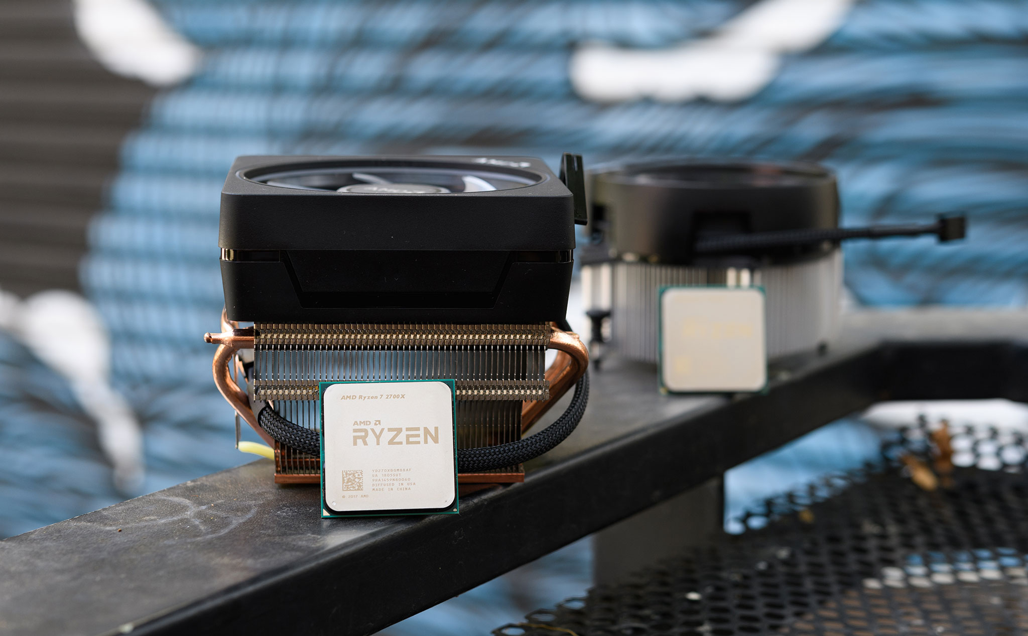 AMD ra mắt Ryzen 5 2600X và Ryzen 7 2700X – Kiến trúc Zen+, công nghệ 12nm, vẫn dùng socket AM4