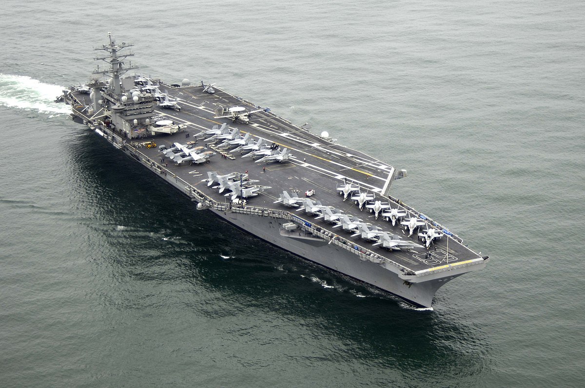 Đang tải 1200px-USS_Nimitz_(CVN-68).jpg…