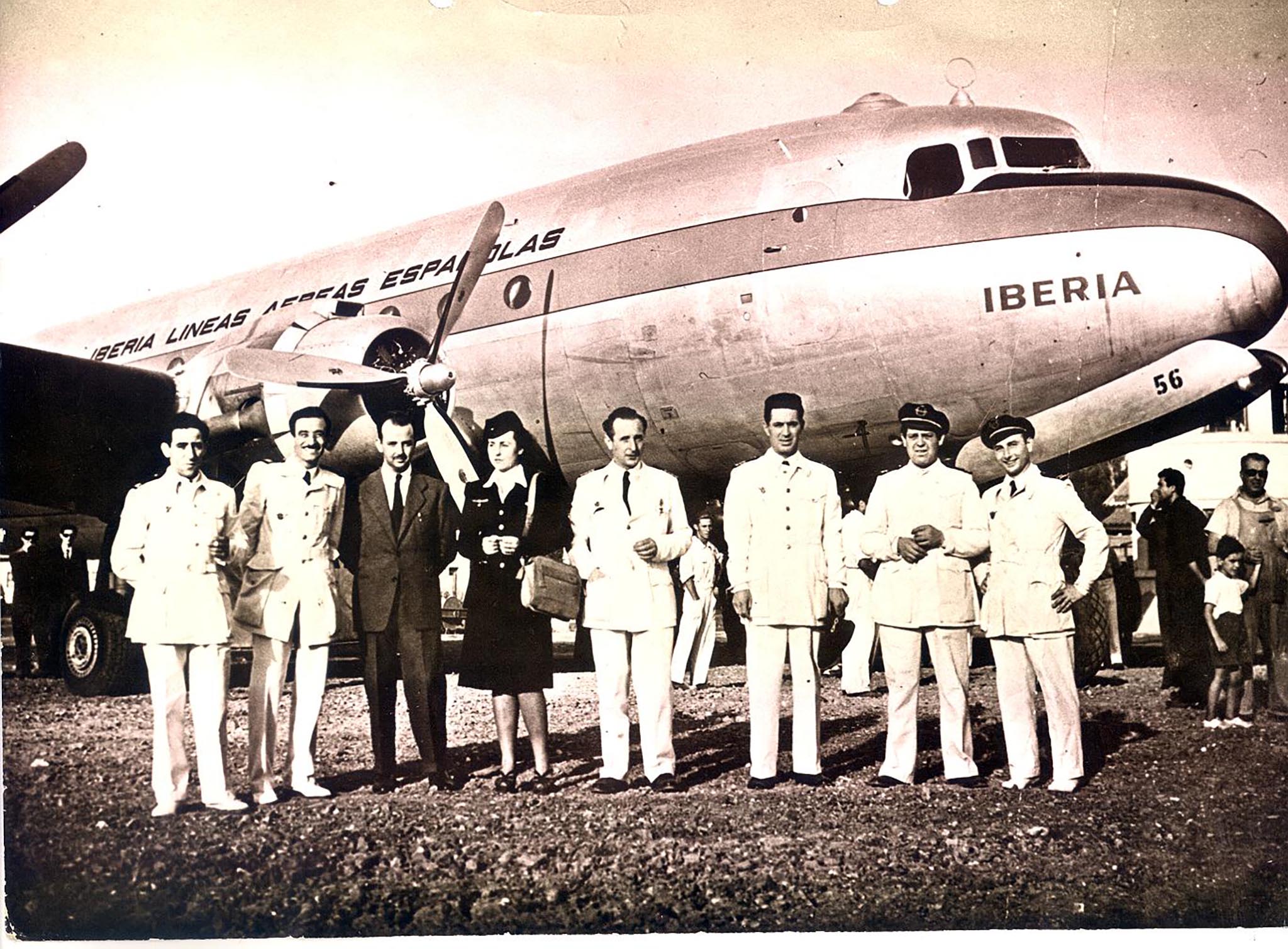 Đang tải Iberia 1946.jpg…