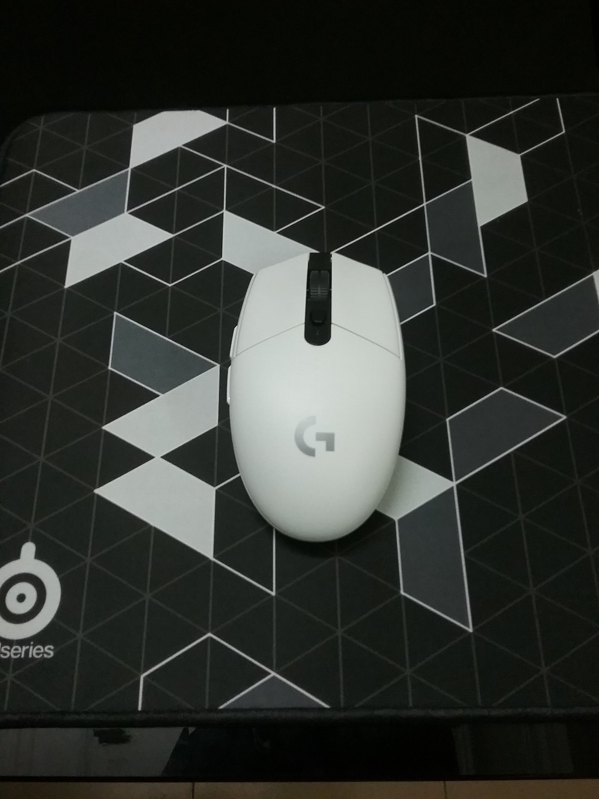 [Review] Wireless Mice logitech g305