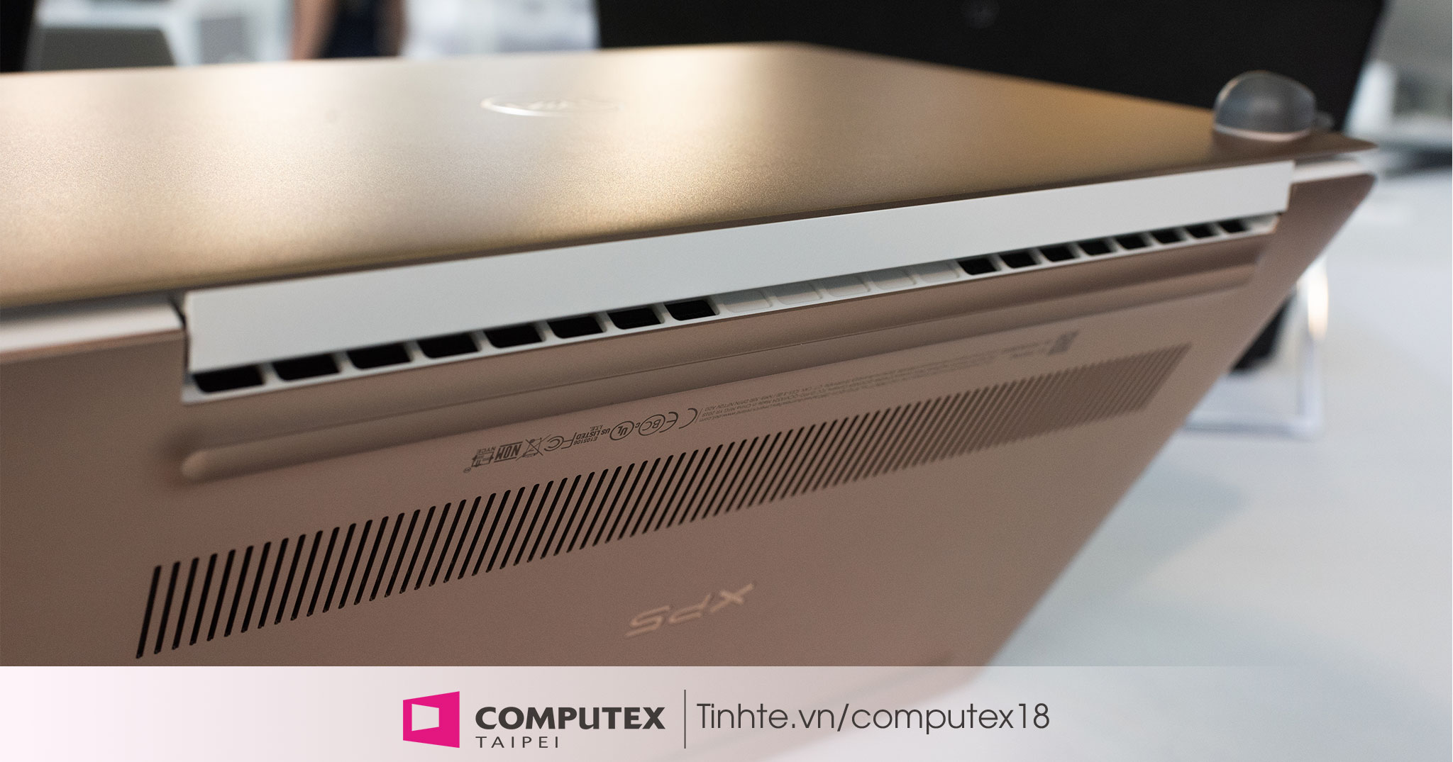 Trên tay Dell XPS 13 9370 Rose Gold - Thiết kế tinh tế, đạt giải Computex d&i 2018
