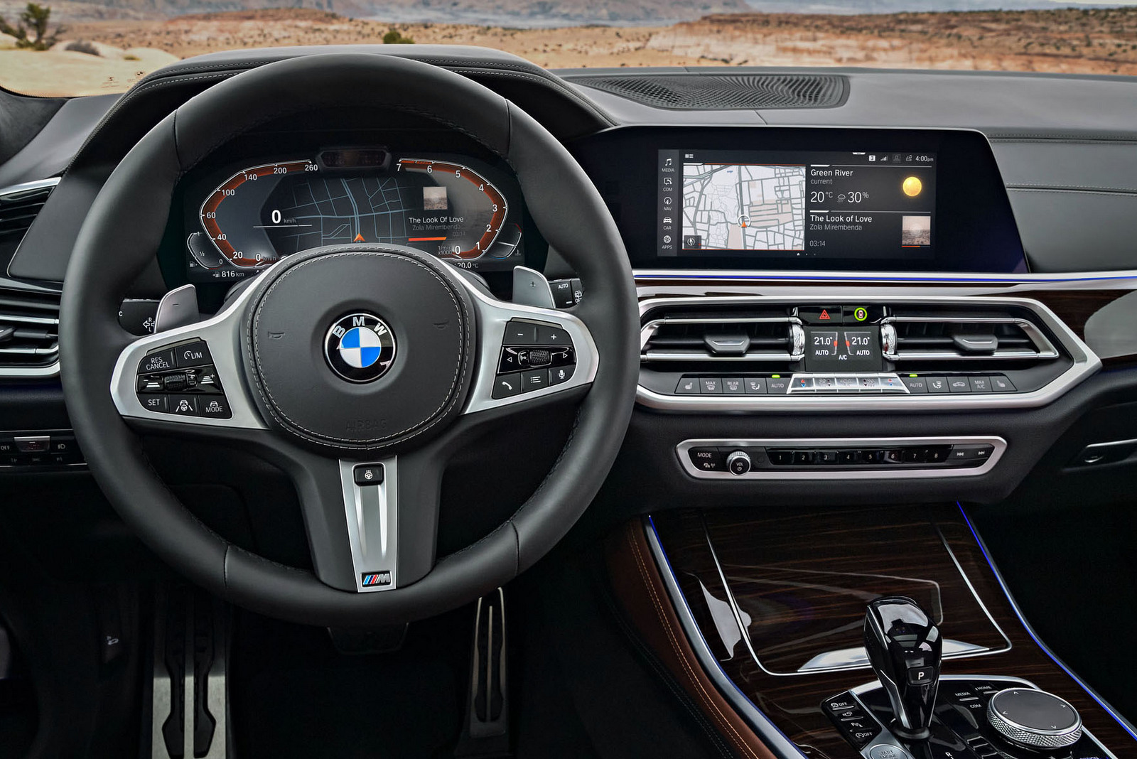 Đang tải 2019-BMW-X5-6.jpg…