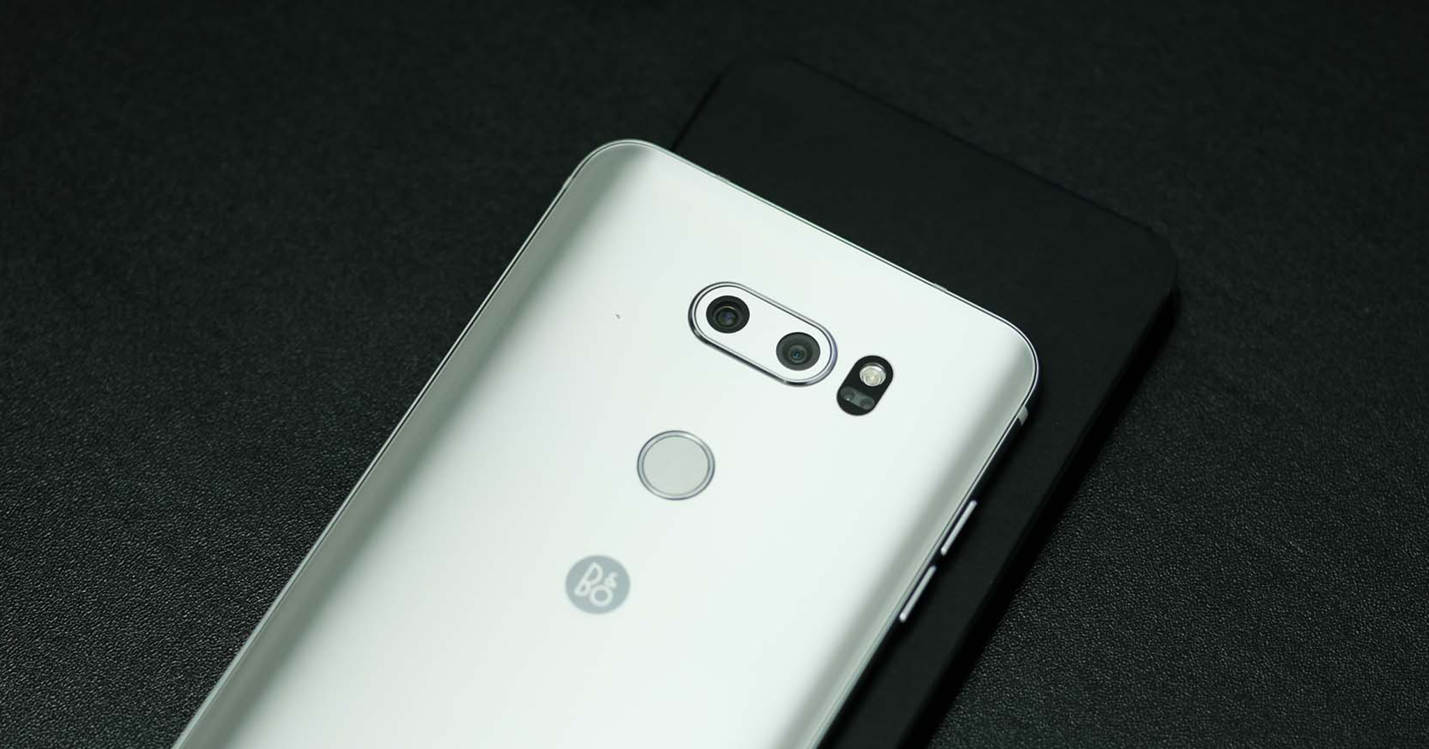LG V40 sẽ có đến 5 camera và nhận diện khuôn mặt 3D?