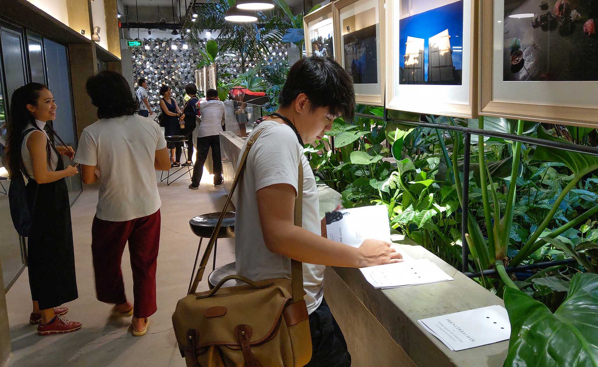 Mời xem triển lãm ảnh BA CHẤM ( ELLIPSIS) của 4 nghệ sỹ hình ảnh tại Sài Gòn  08/7-18/8 2018