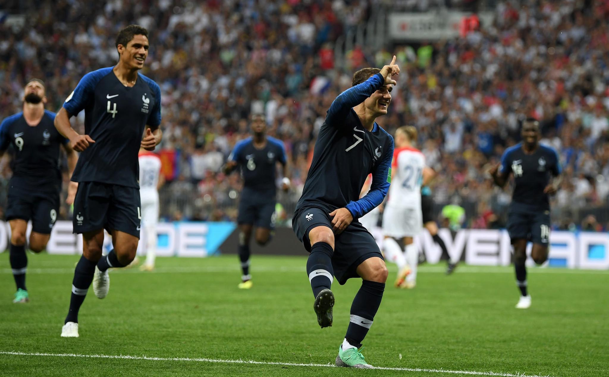 Ghi bàn ở chung kết World Cup, cầu thủ Pháp ăn mừng bằng điệu nhảy đặc trưng trong Fortnite