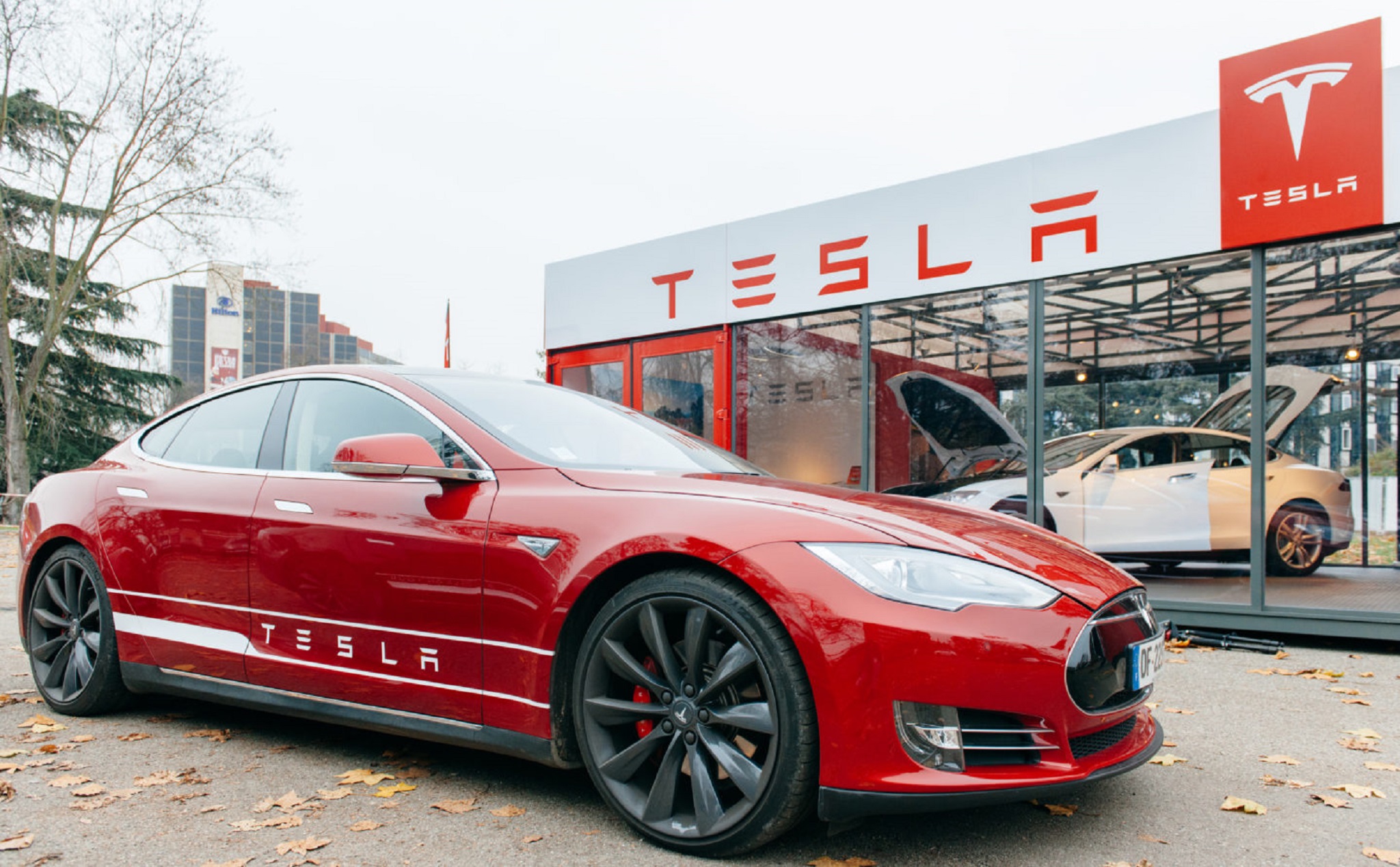 Elon Musk muốn chuyển Tesla thành công ty tư nhân để hoạt động hiệu quả hơn