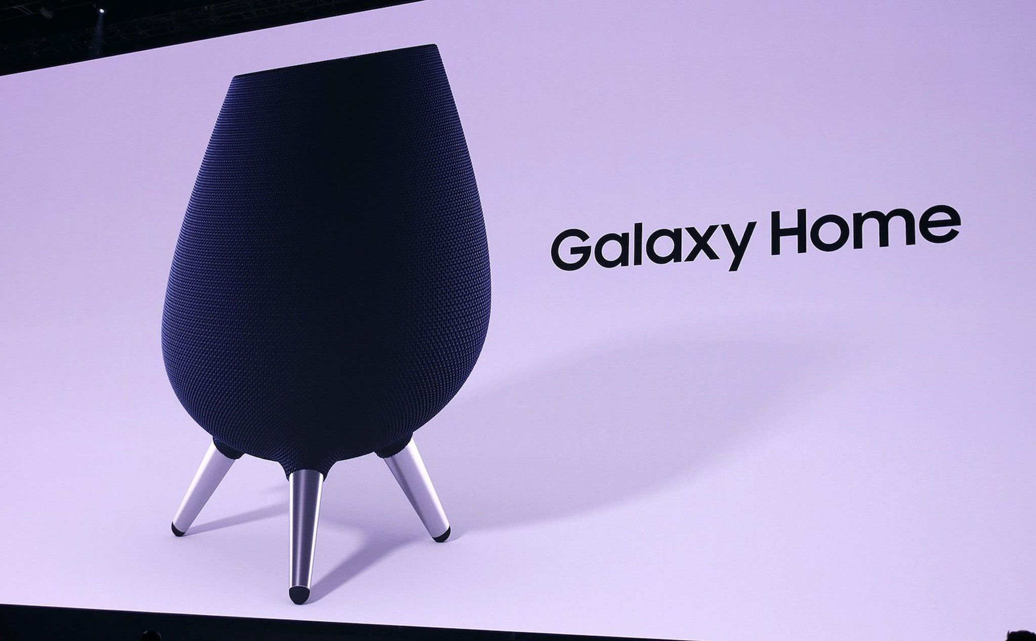 Samsung giới thiệu loa thông minh Galaxy Home, tích hợp Bixby và SmartThings