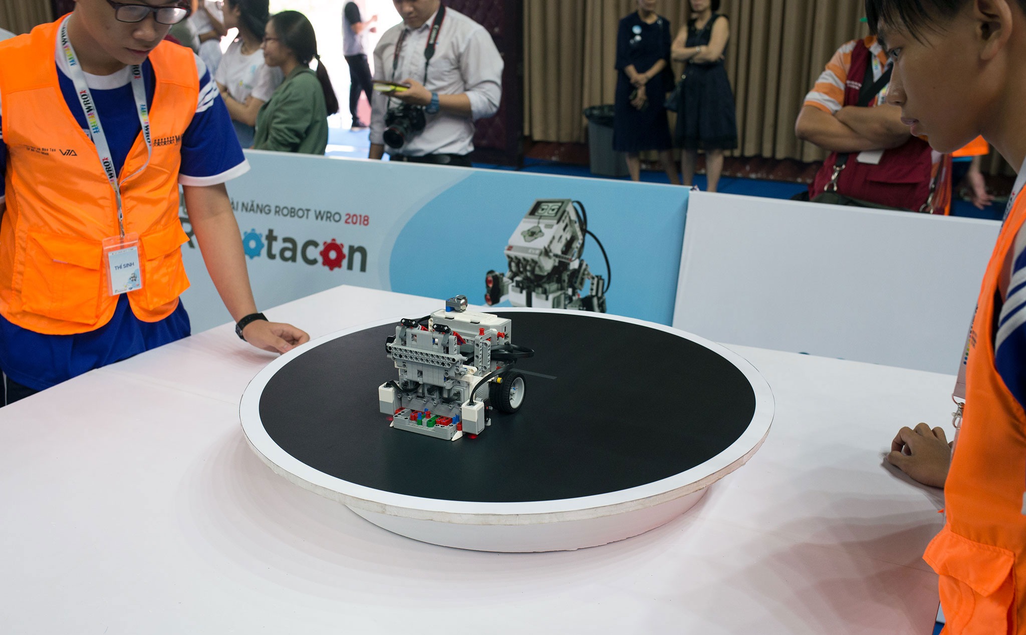 Một vòng Robotacon WRO: cuộc thi rất hay dành cho các bạn học sinh đam mê sáng tạo khoa học kỹ thuật
