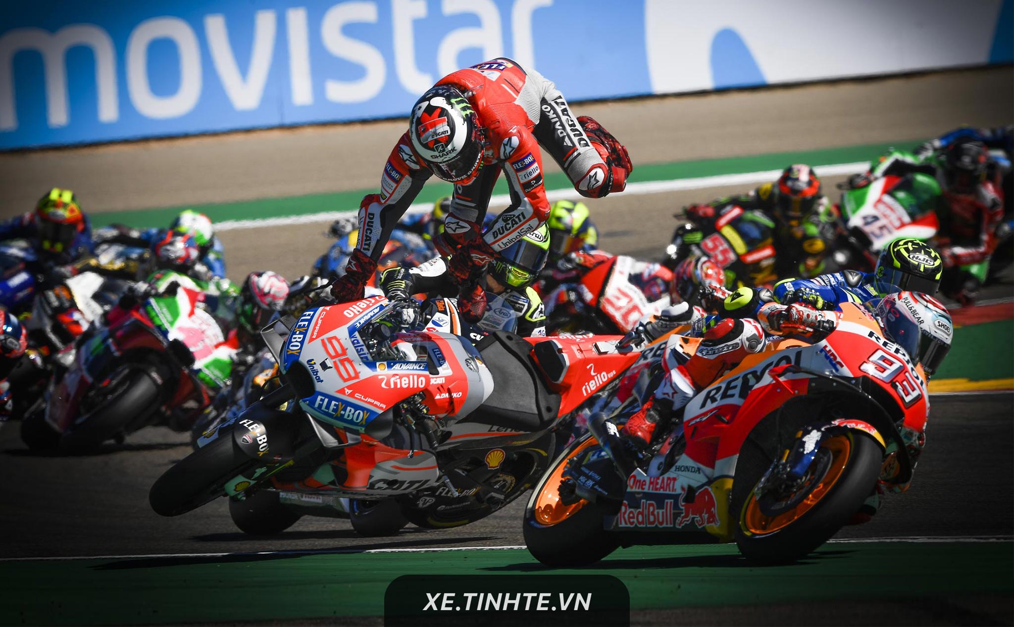 #MotoGP18: 'Thổi bay' Lorenzo và đánh bại Dovi, Marquez tiến gần hơn đến chức vô địch