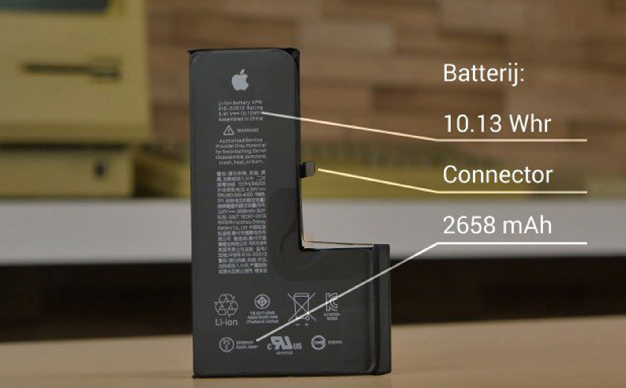 iPhone XS có một viên pin chữ L duy nhất, dung lượng giảm so với iPhone X