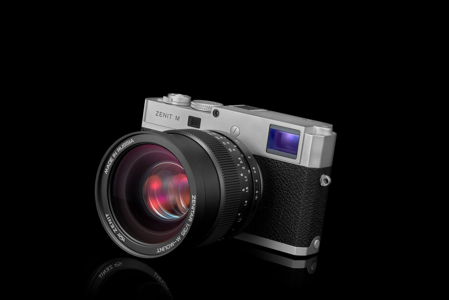 [Photokina 2018]: Zenit Mirrorless FullFrame: Zenit M - một kết hợp đẹp của Zenit và Leica