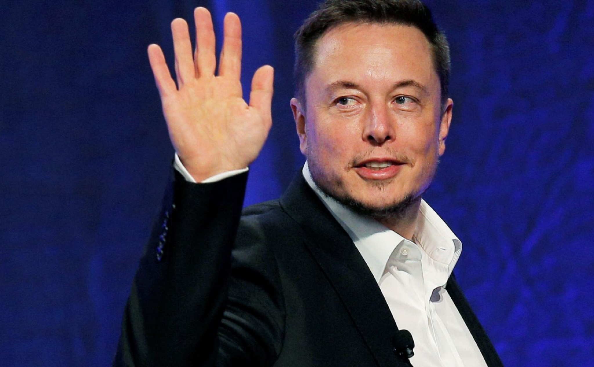 Tòa án chính thức duyệt vụ SEC kiện Tesla, Elon Musk có 45 ngày từ chức chủ tịch, nộp phạt $20 triệu