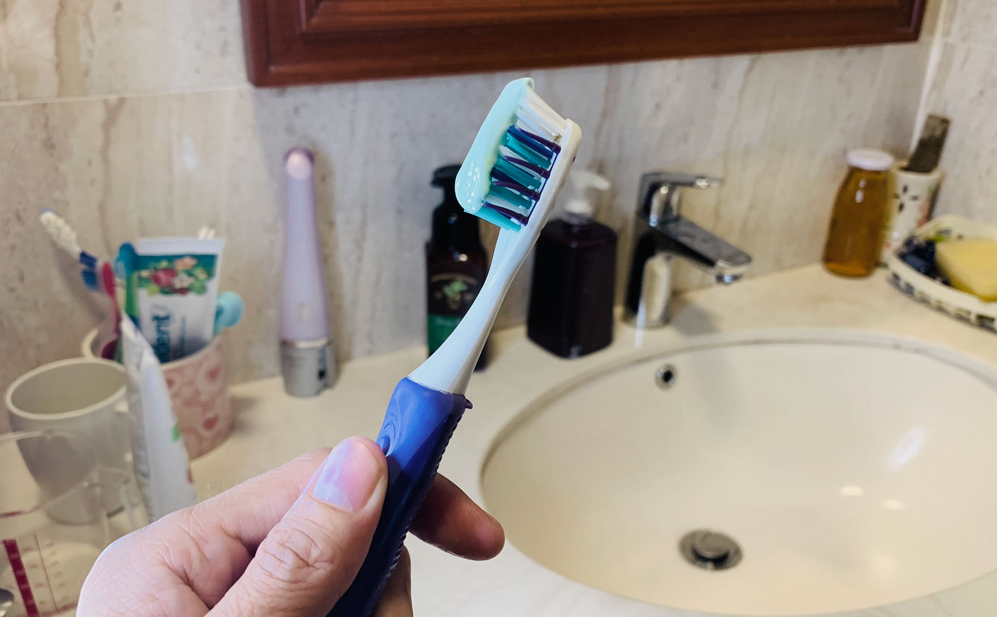 Điều gì sẽ xảy ra nếu bạn dừng không đánh răng hàng ngày nữa?