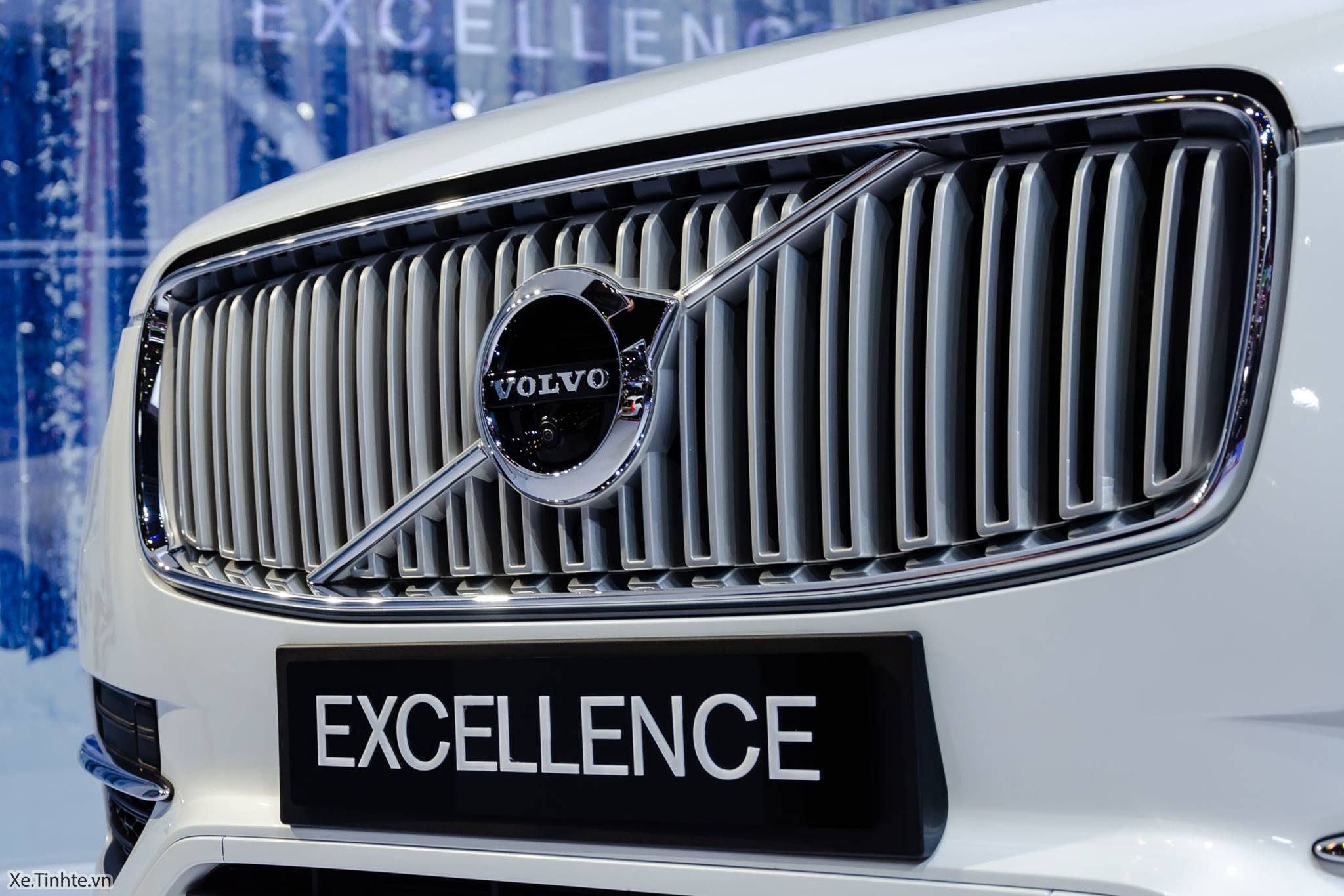 Đang tải Volvo_XC90_Excellence_2019_Xe_Tinhte_DSC_0253.jpg…
