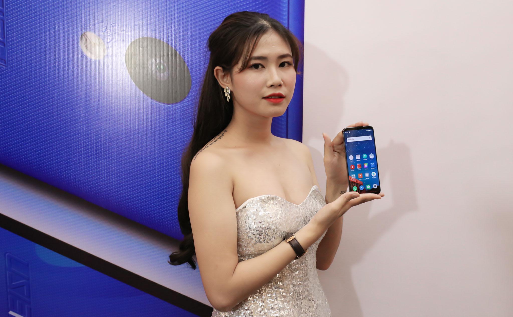 Meizu ra mắt C9 giá chỉ 2 triệu và 16th giá 12 triệu với Snapdragon 845, vân tay dưới màn hình