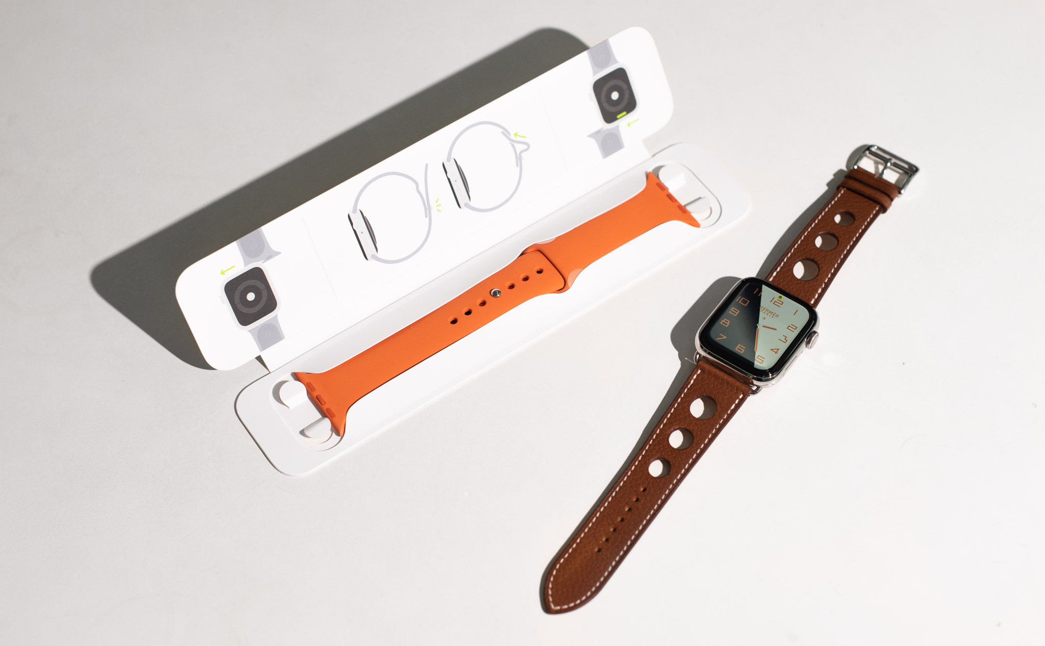 Trên tay Apple Watch Series 4 phiên bản Hermes: đẹp và đắt