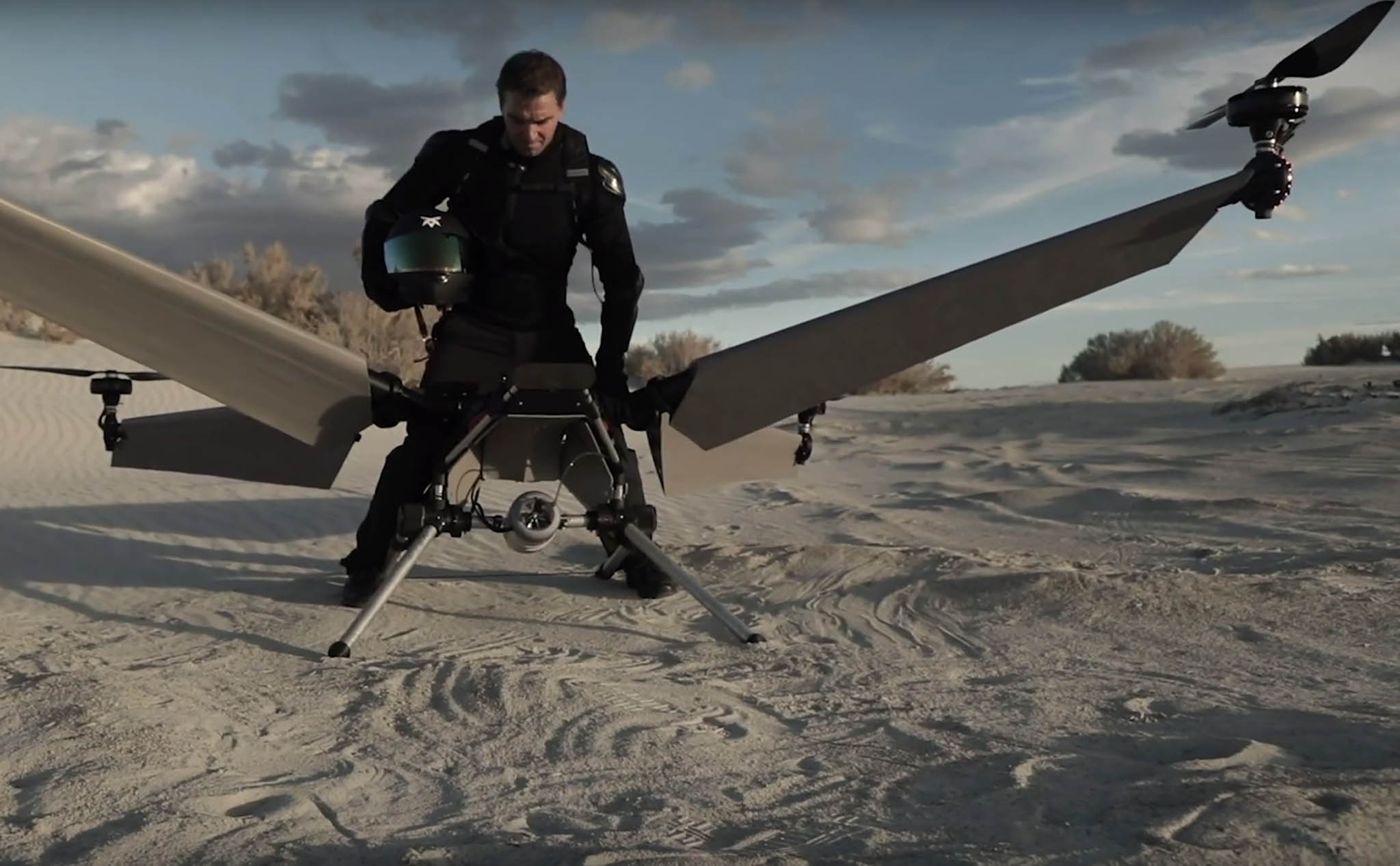ElectraFly - khi drone 4 rotor kết hợp với động cơ phản lực