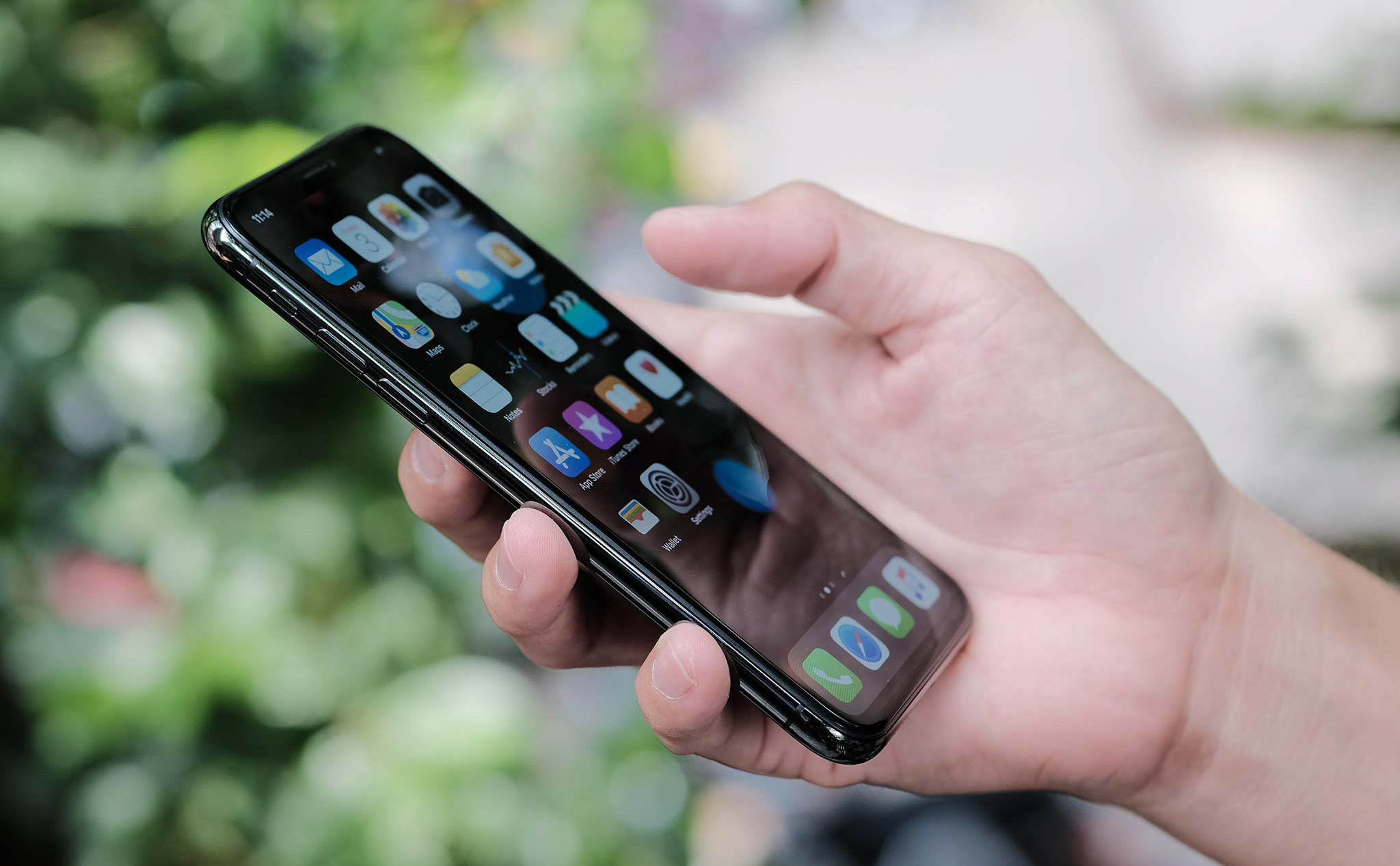 Apple sẽ cập nhật phần mềm để giúp iPhone tránh lệnh cấm bán tại Trung Quốc
