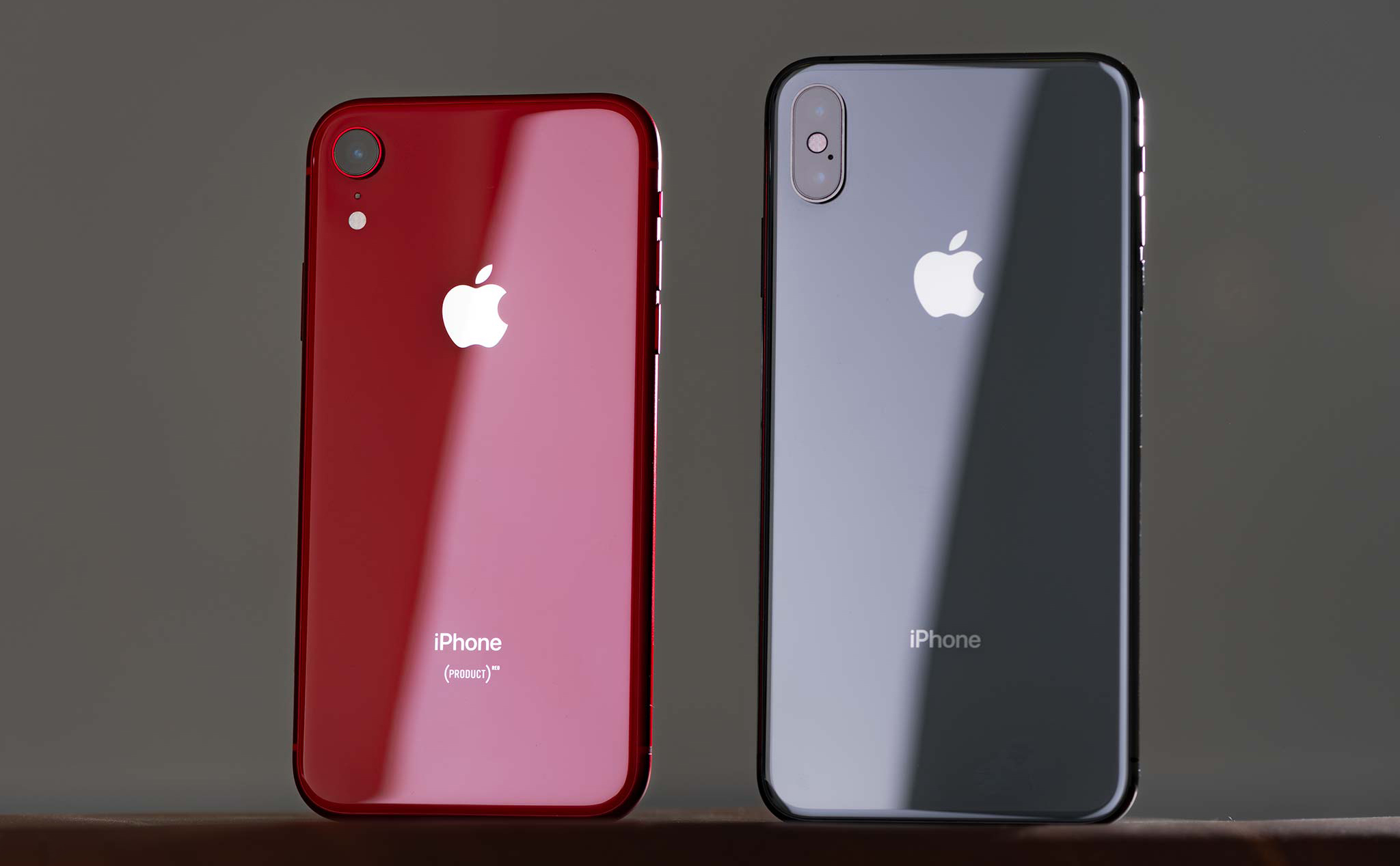 Apple hạ dự báo doanh thu, nhìn từ góc độ sản phẩm: vì sao người ta không nâng cấp iPhone nhiều?