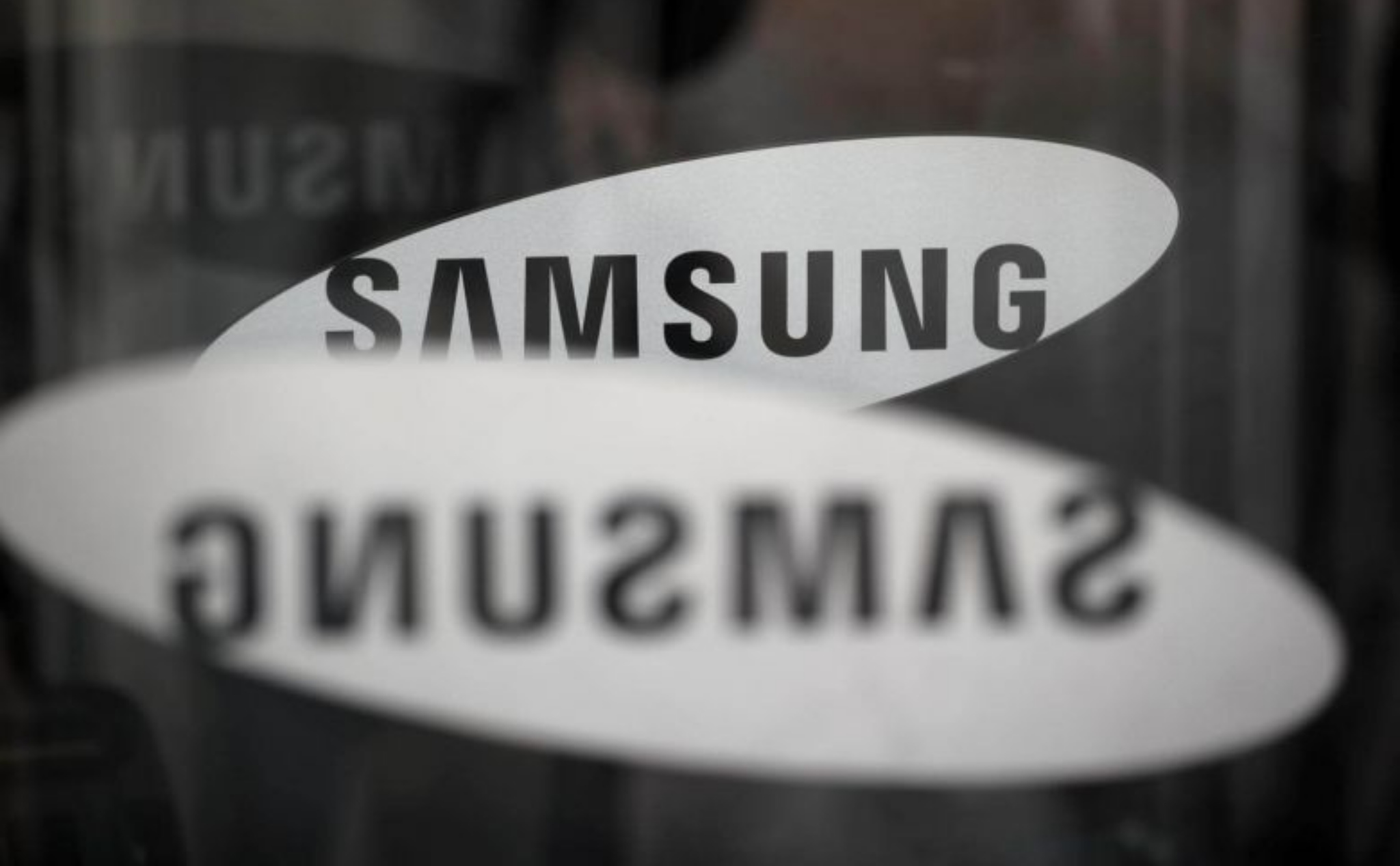 Sau Apple đến lượt Samsung cũng giảm mạnh dự báo doanh thu và lợi nhuận trong 3 tháng cuối năm