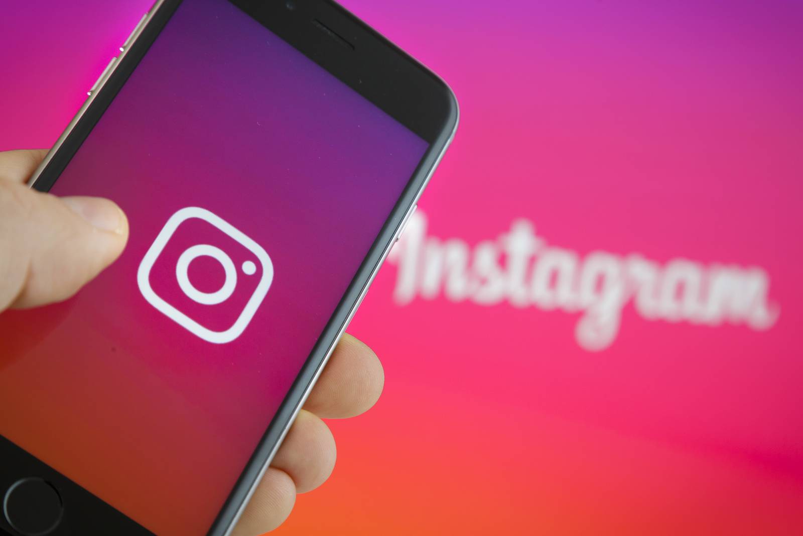 Instagram khẳng định không can thiệp vào thuật toán tương tác