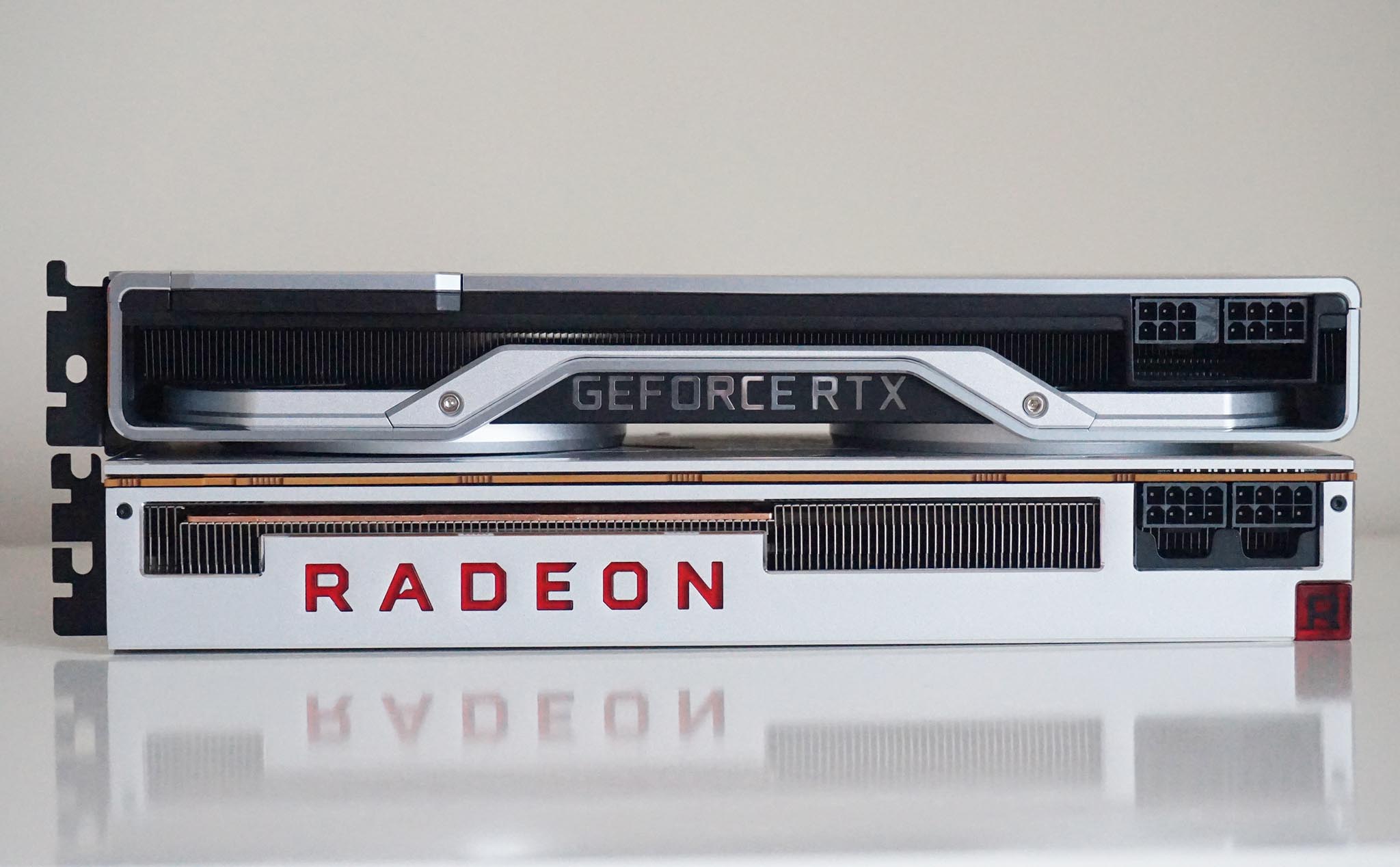 RTX 20 series và Radeon VII - 2 dòng card đồ hoạ "nhàm chán" nhất năm nay?