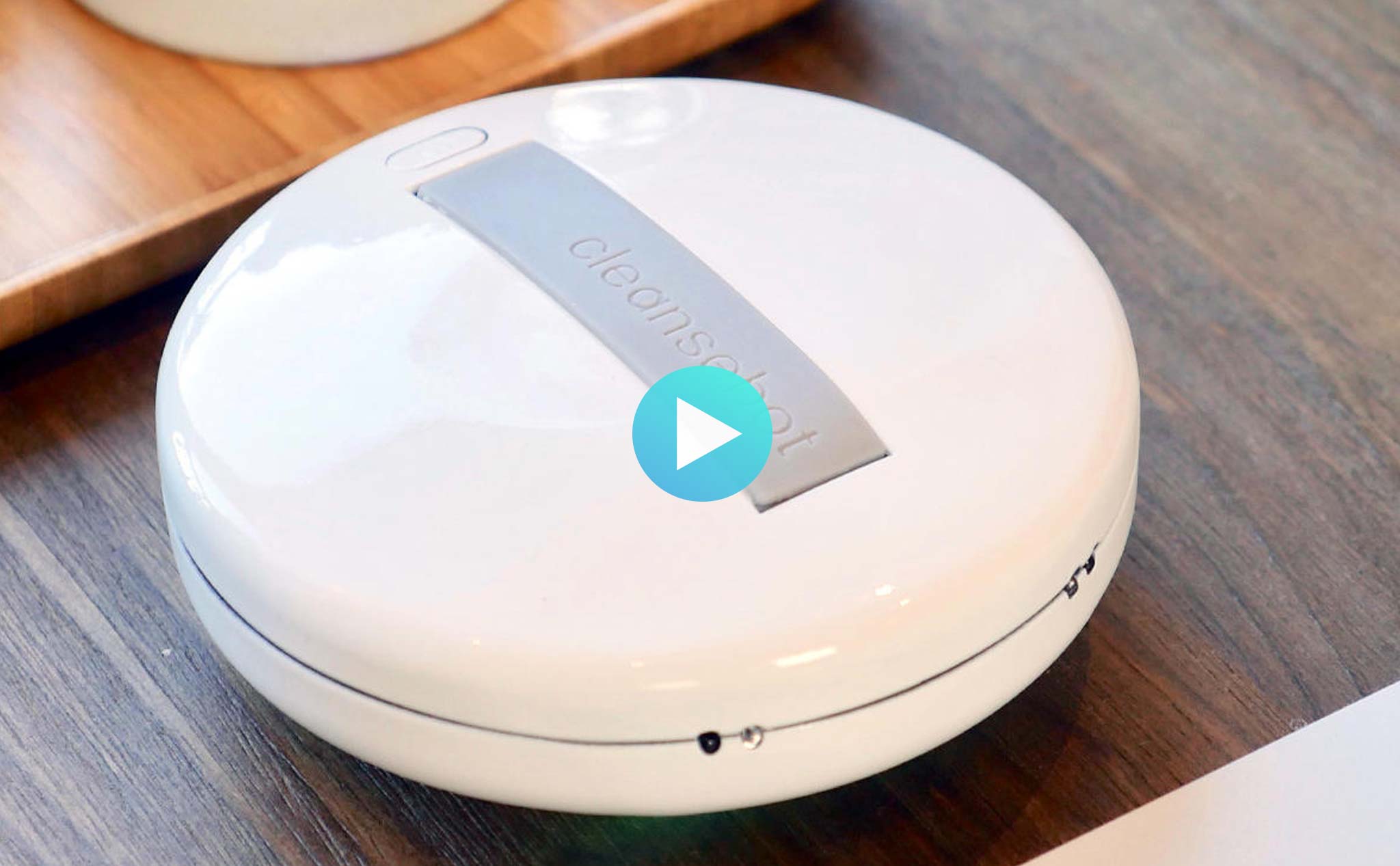 [Video] CleanseBot: Robot di động vệ sinh ga trải giường khách sạn