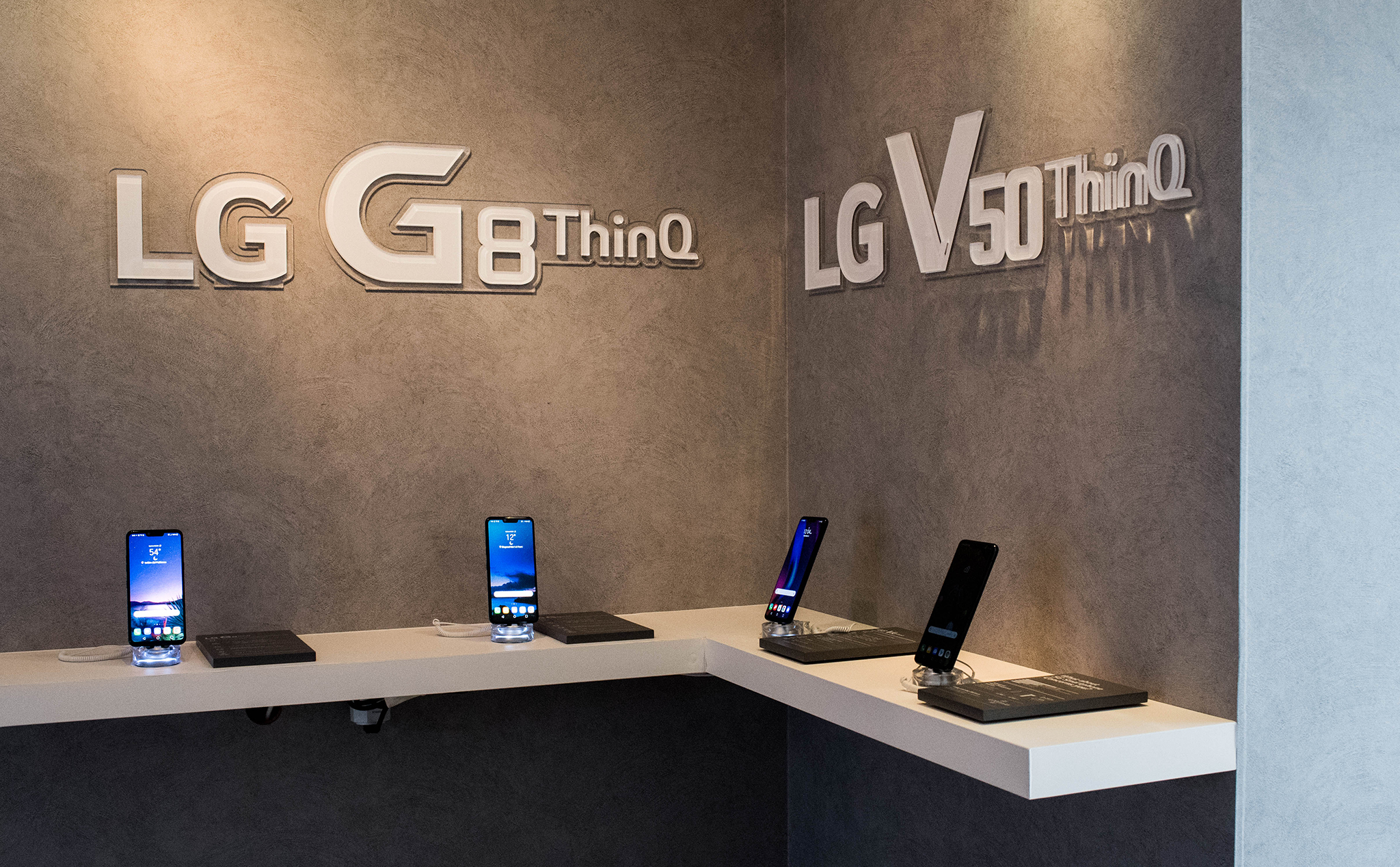 Giám đốc ngành hàng LG Việt Nam xác nhận LG sẽ lại bán smartphone ở Việt Nam