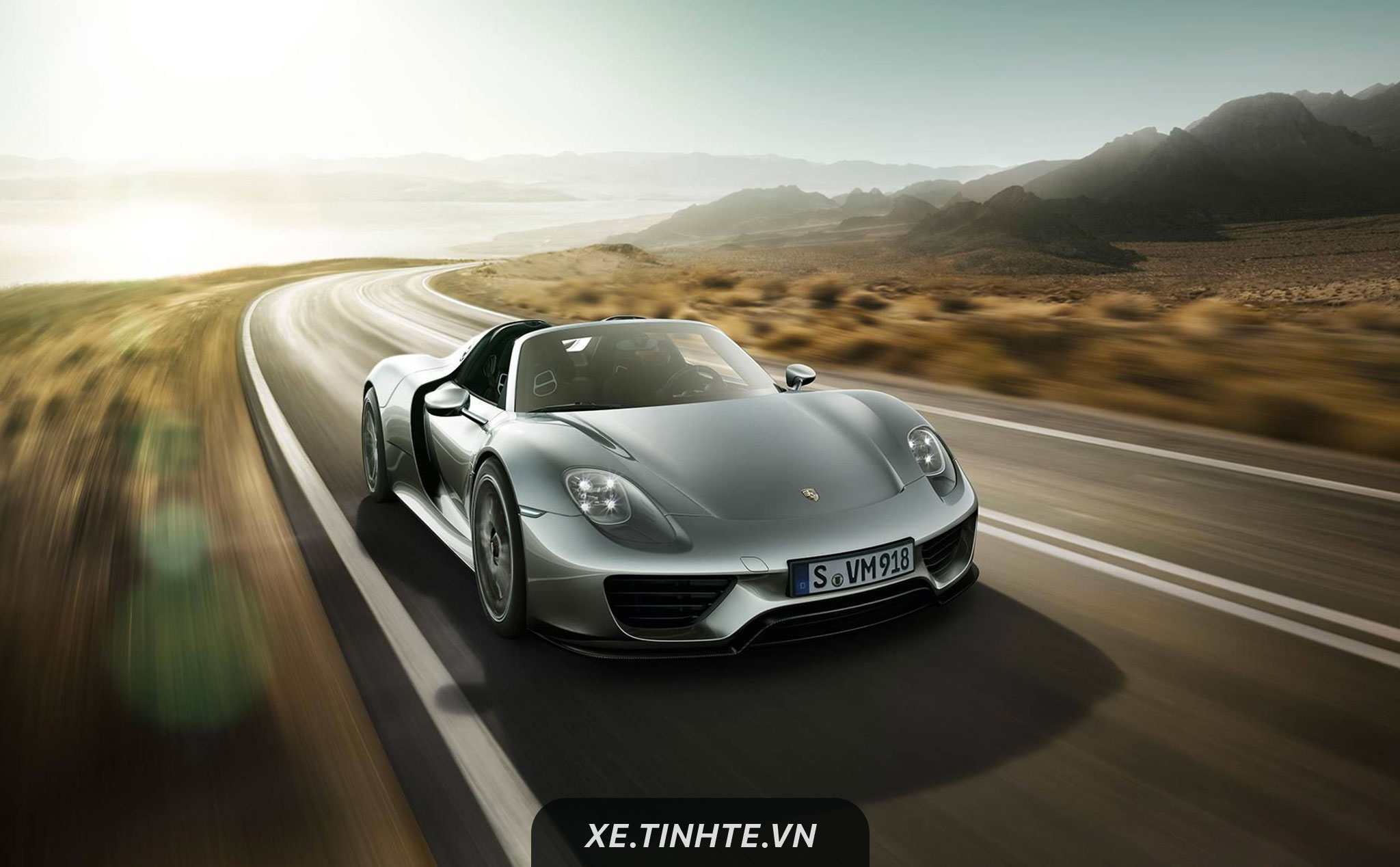 Porsche có thể sẽ phát triển một mẫu 918 Spyder chạy điện hoàn toàn